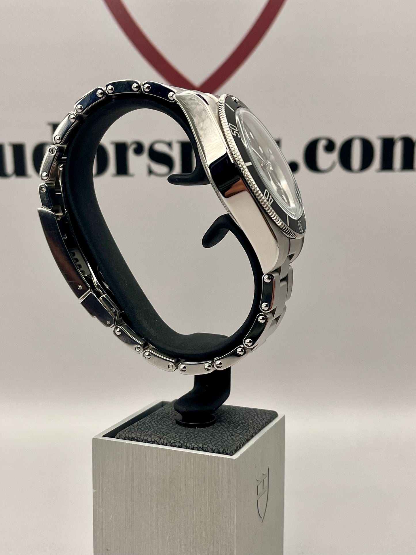 2025 TUDOR Black Bay 'Monochrome' - 41mm - M7941A1A0NU - METAS