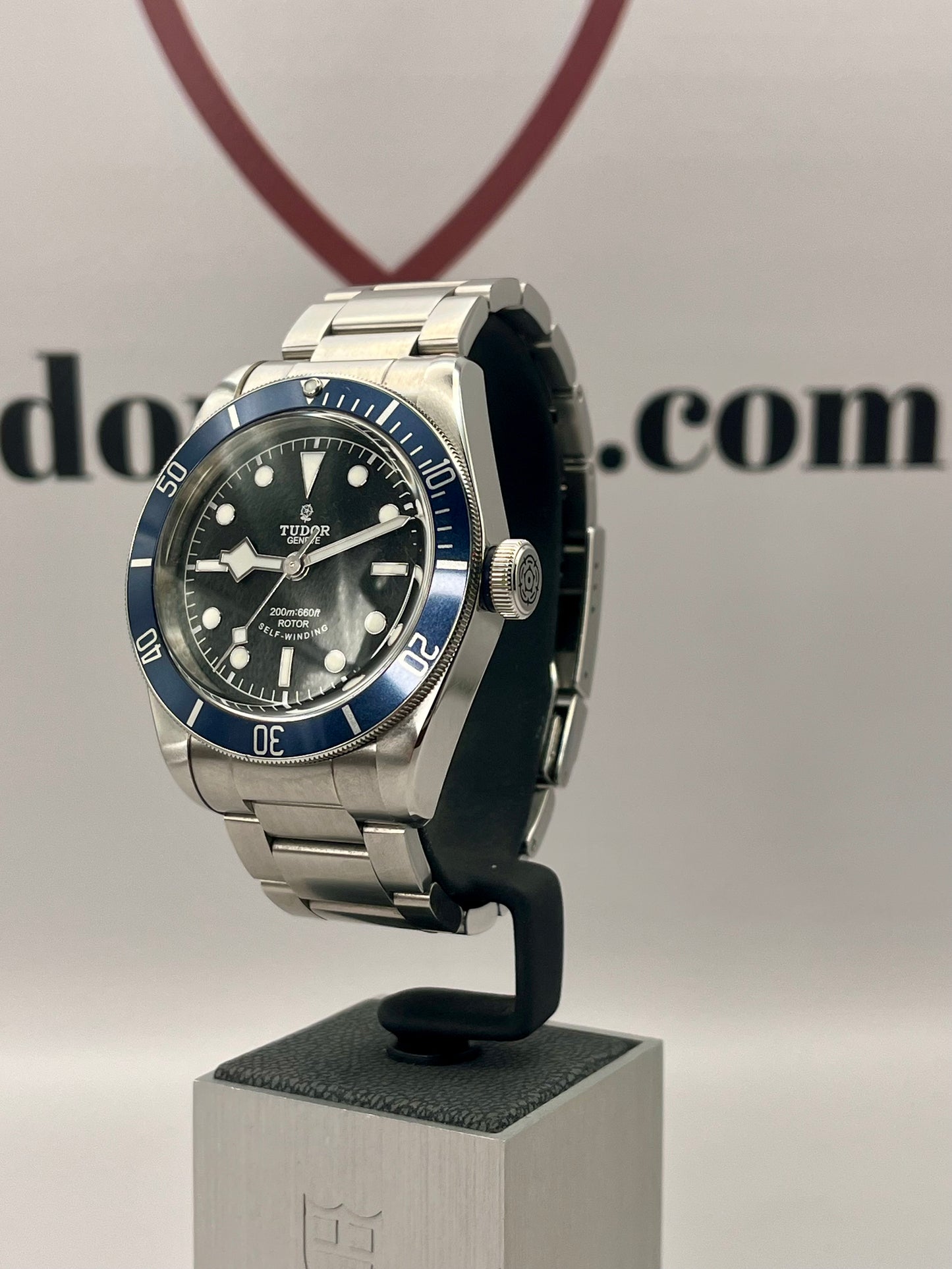 2015 TUDOR Black Bay 79220B 'Smiley ' - 41mm - Full Set - Beautiful Condition
