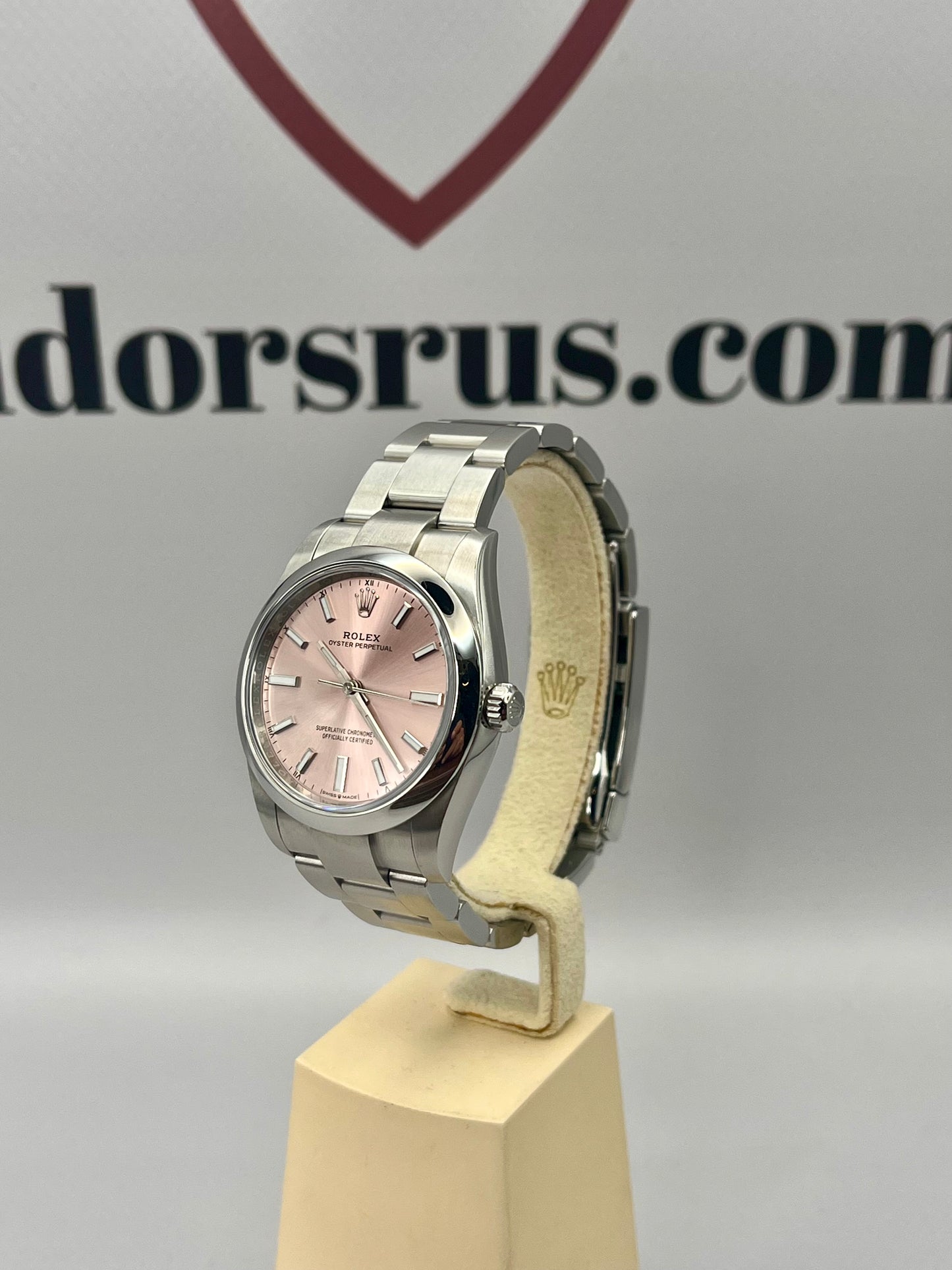 2025 ROLEX Oyster Perpetual Pink Dial - 124200 - 34mm - Full Set