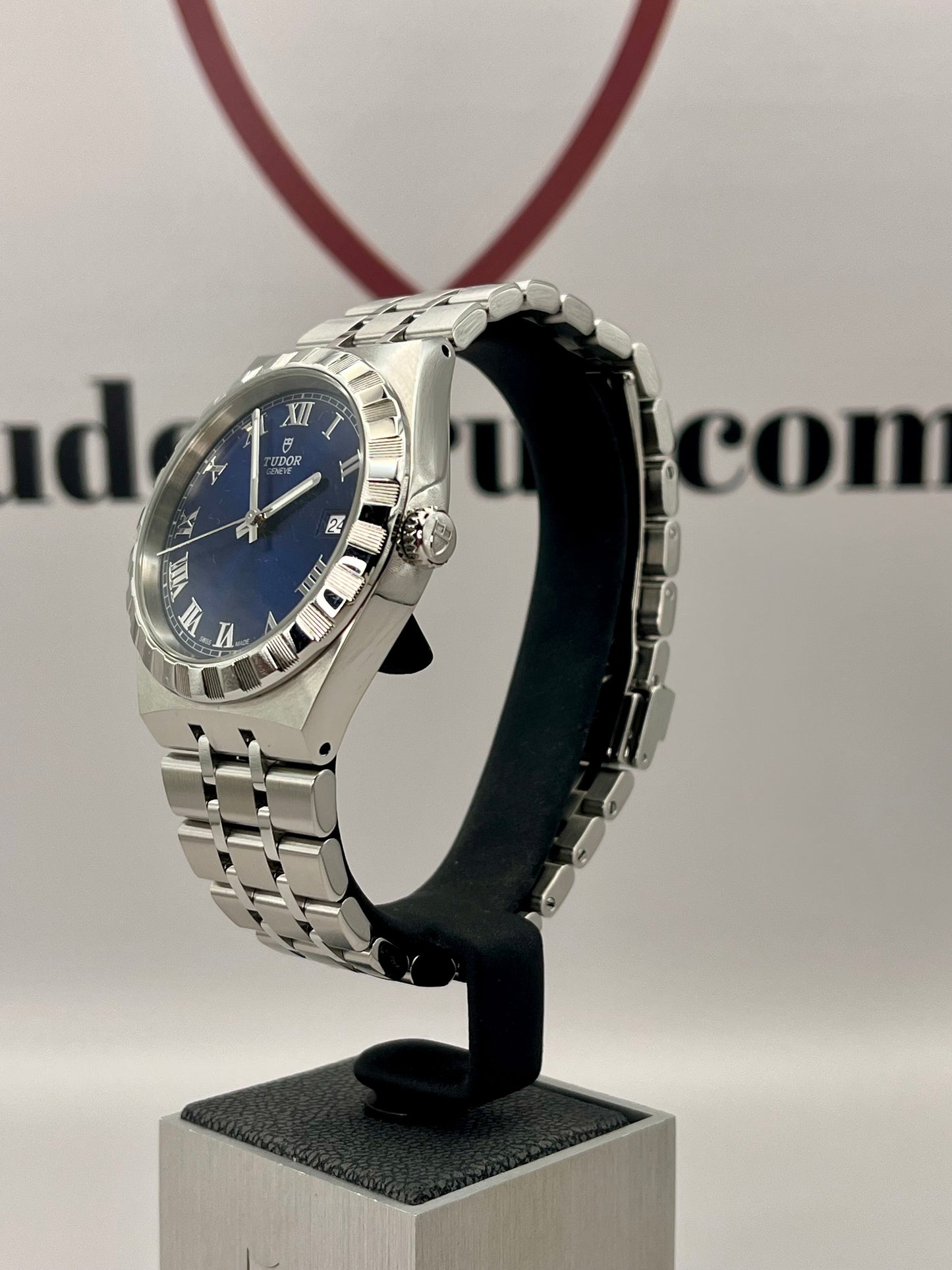 2025 TUDOR Royal 28500 - 38mm - Full Set - Warranty