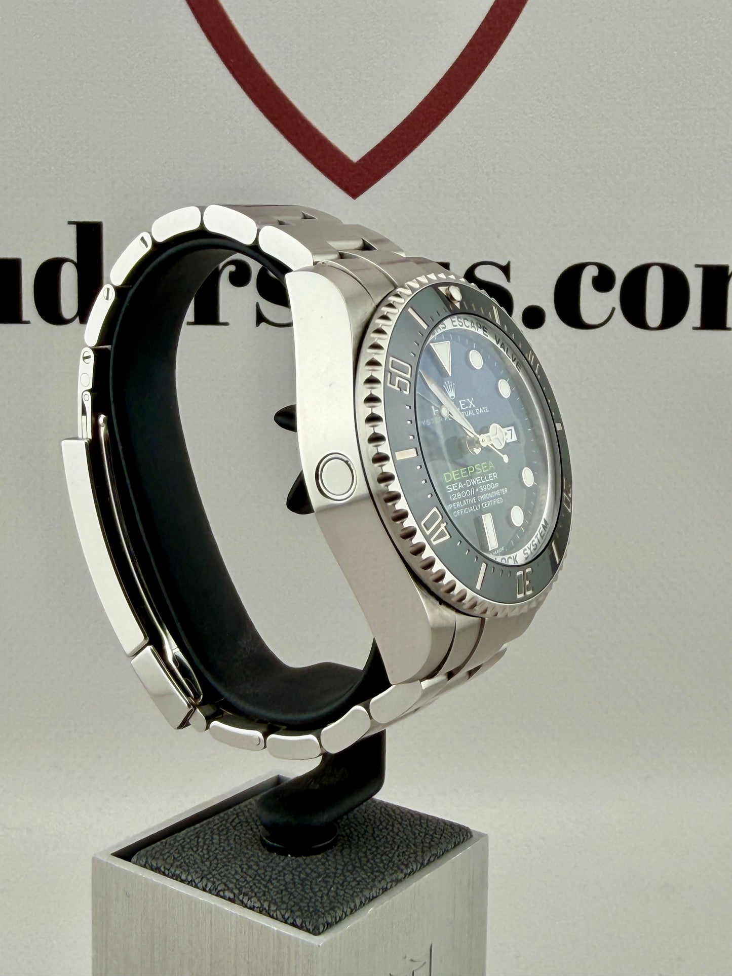 ROLEX SD DeepSea James Cameron 116660 44mm Superb Condition