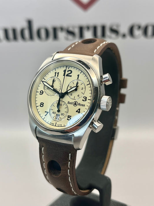 Bell & Ross Vintage 120 Chronograph - Quartz movement - 34/38mm