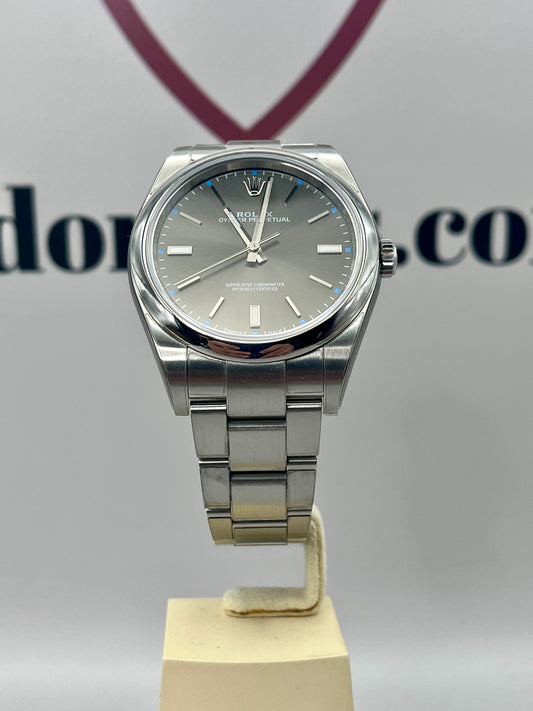 ROLEX Oyster Perpetual Rhodium Dial - 39mm - 114300 - Full Set