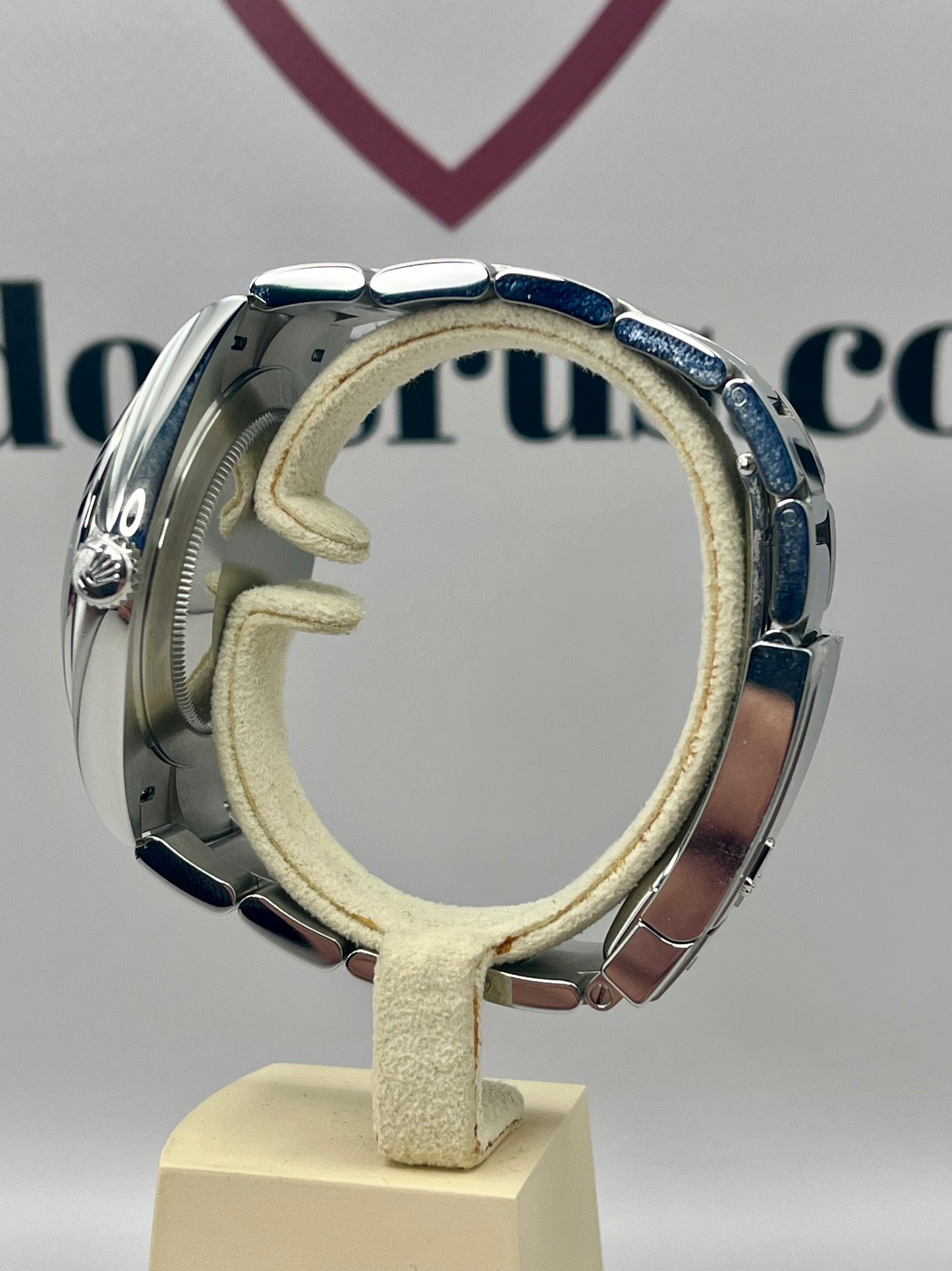DEC 2025 ROLEX Datejust 41mm 126300 Rhodium Dial Full Set