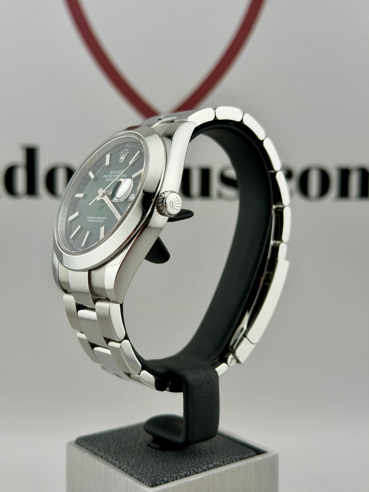 2026 ROLEX DateJust 41 Ombre Green Dial 126300 41mm Full Set