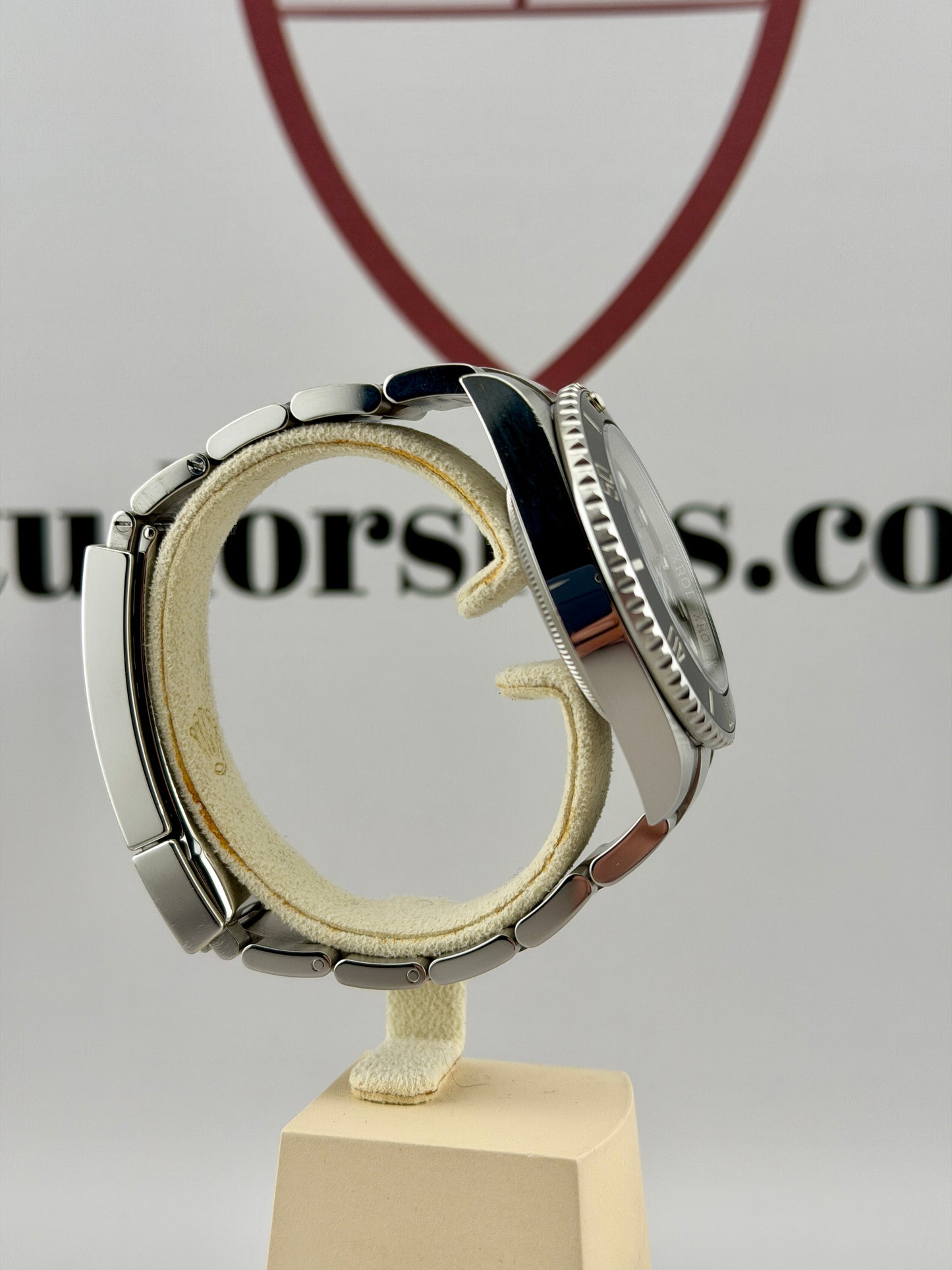 ROLEX Submariner No Date 114060 40mm