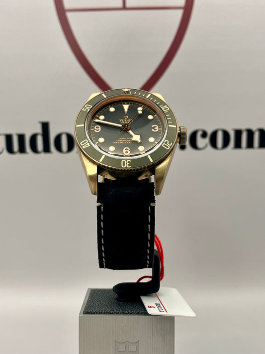 2022 TUDOR Black Bay Bronze - 79250BA - 43mm - Full Set
