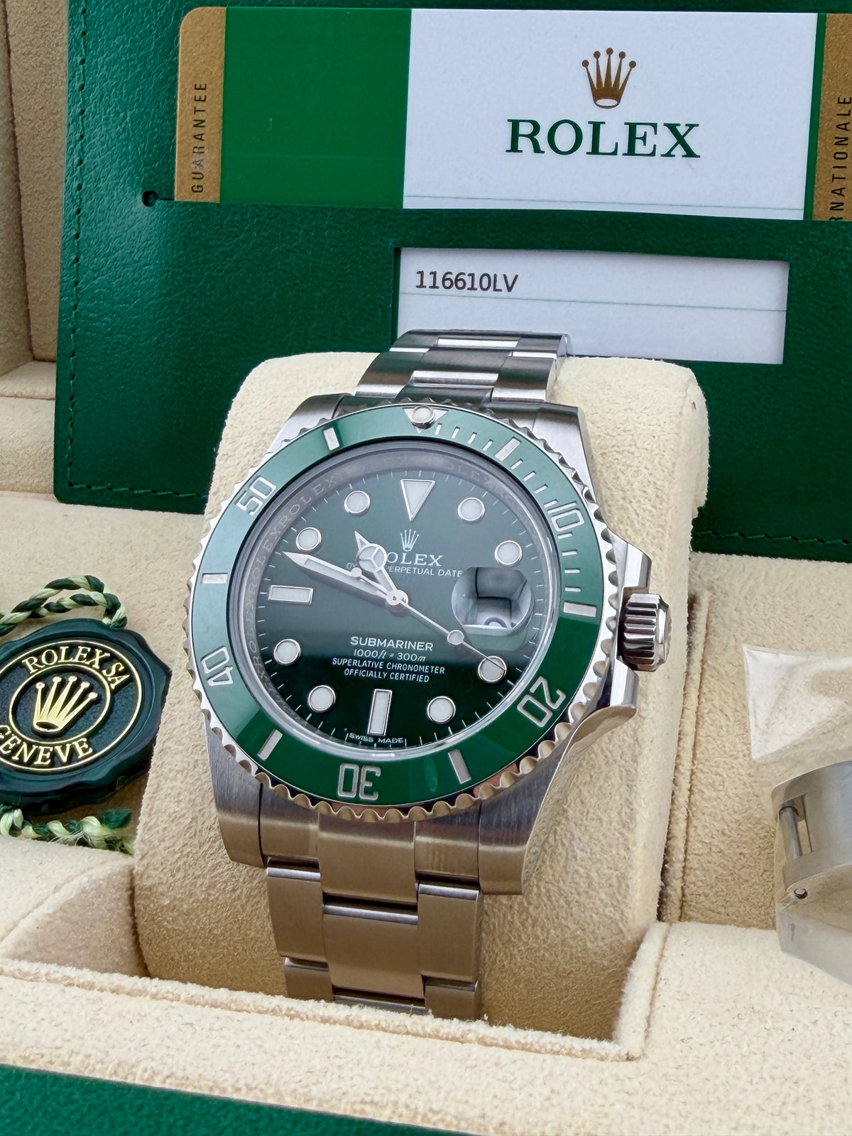 2020 ROLEX Submariner Hulk 116610LV 40mm Immaculate