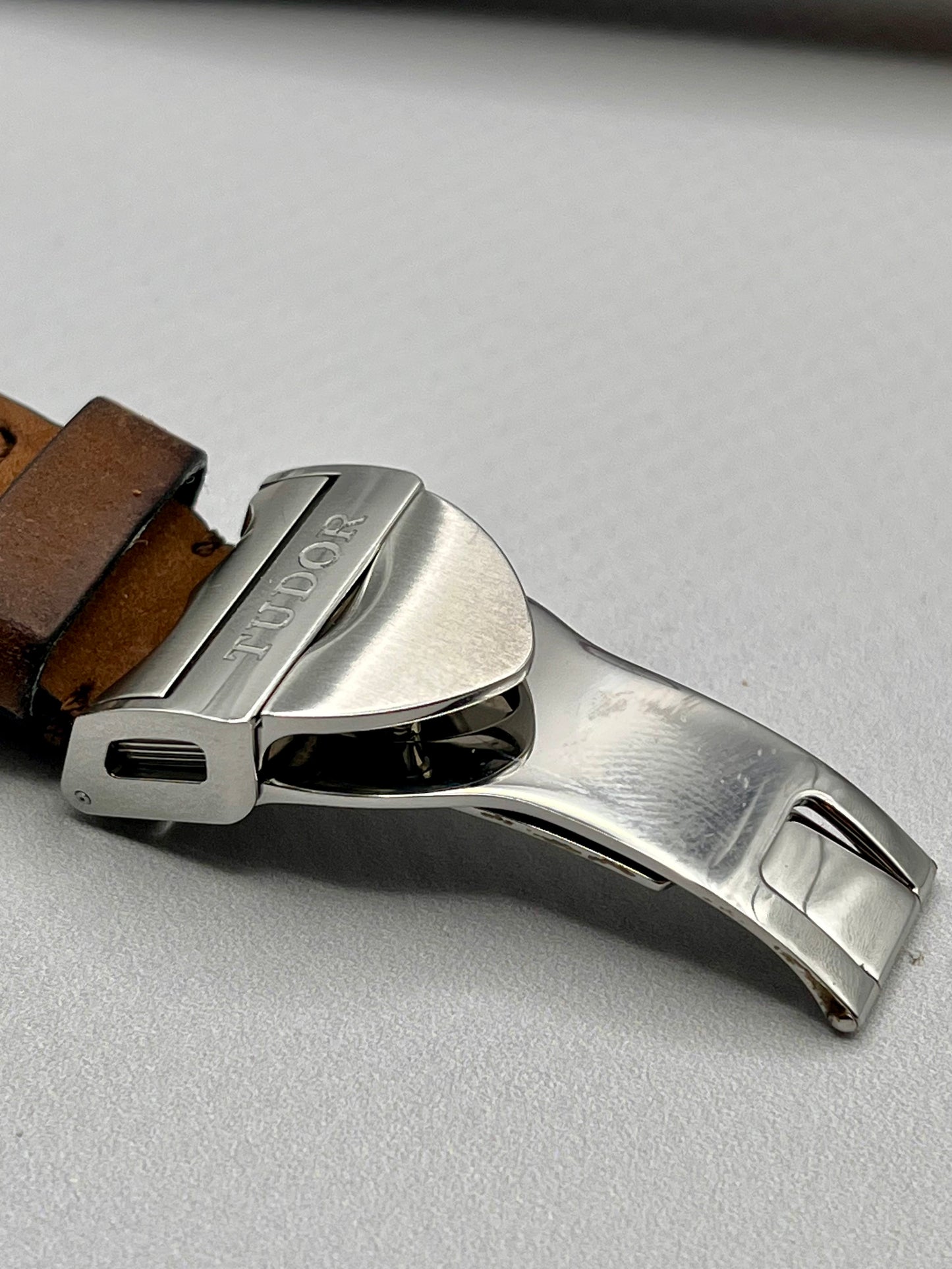 TUDOR OEM Brown Leather Strap 20mm & TUDOR 16mm Clasp