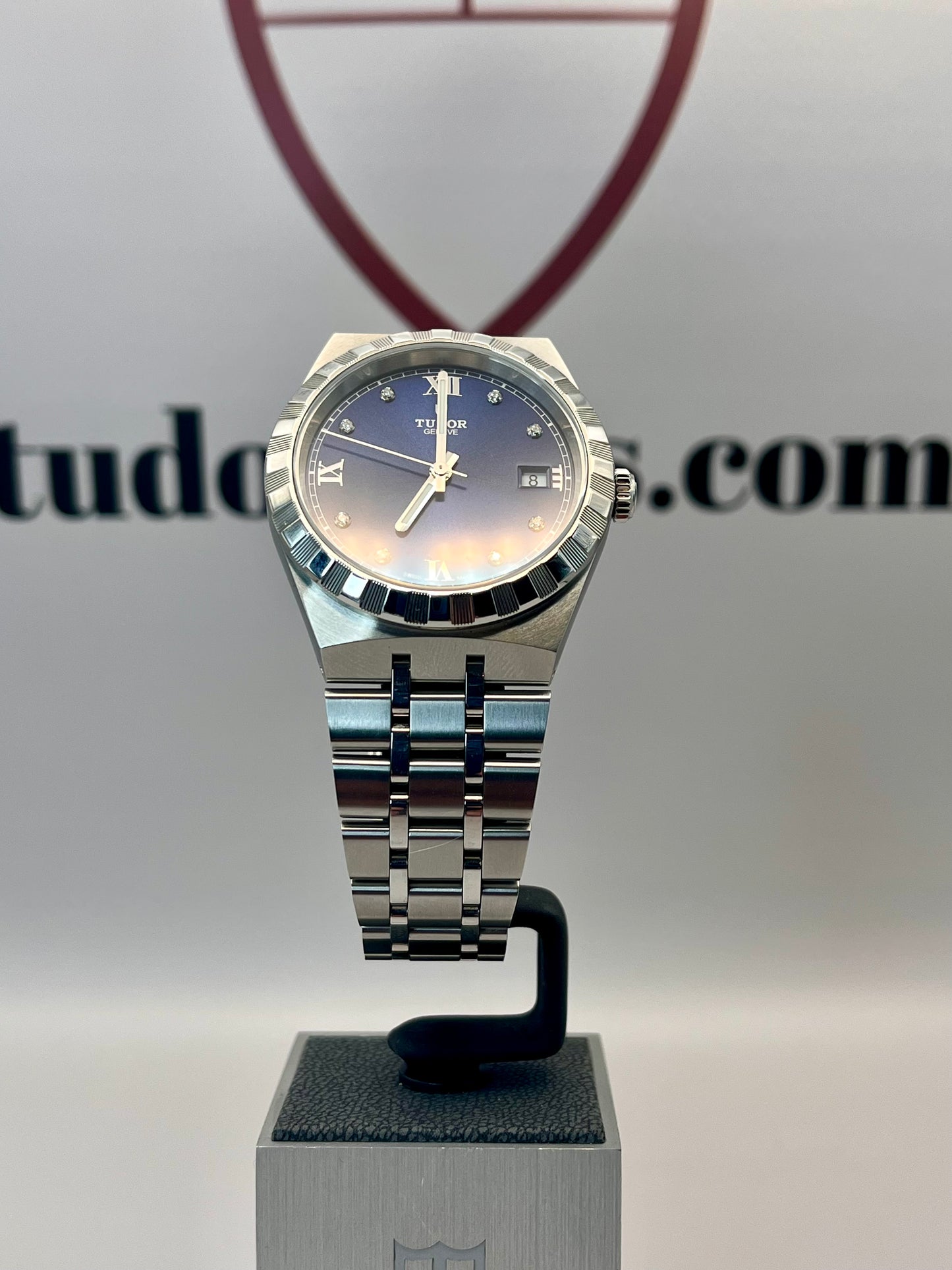 2023 TUDOR Royal 28500 - 38mm - Diamond Markers - Full Set - W'rrnty to Oct 2028