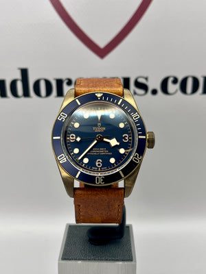 2023 TUDOR Black Bay Bronze Bucherer 79250BB 43mm 2 x OEM Straps