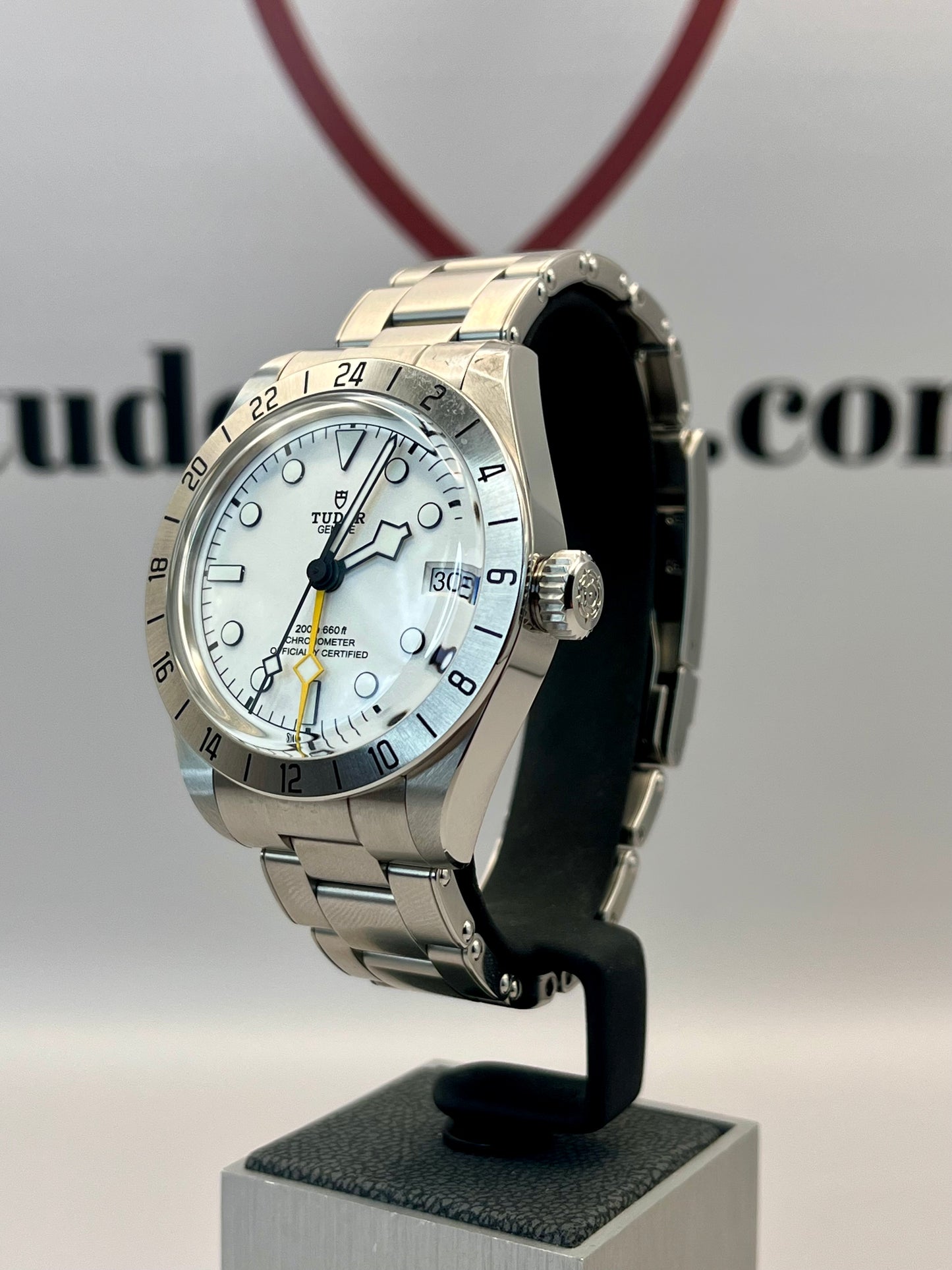2025 TUDOR Black Bay Pro Opaline - 79470 - 39mm - Full Set - Warrnty to Apr 2030