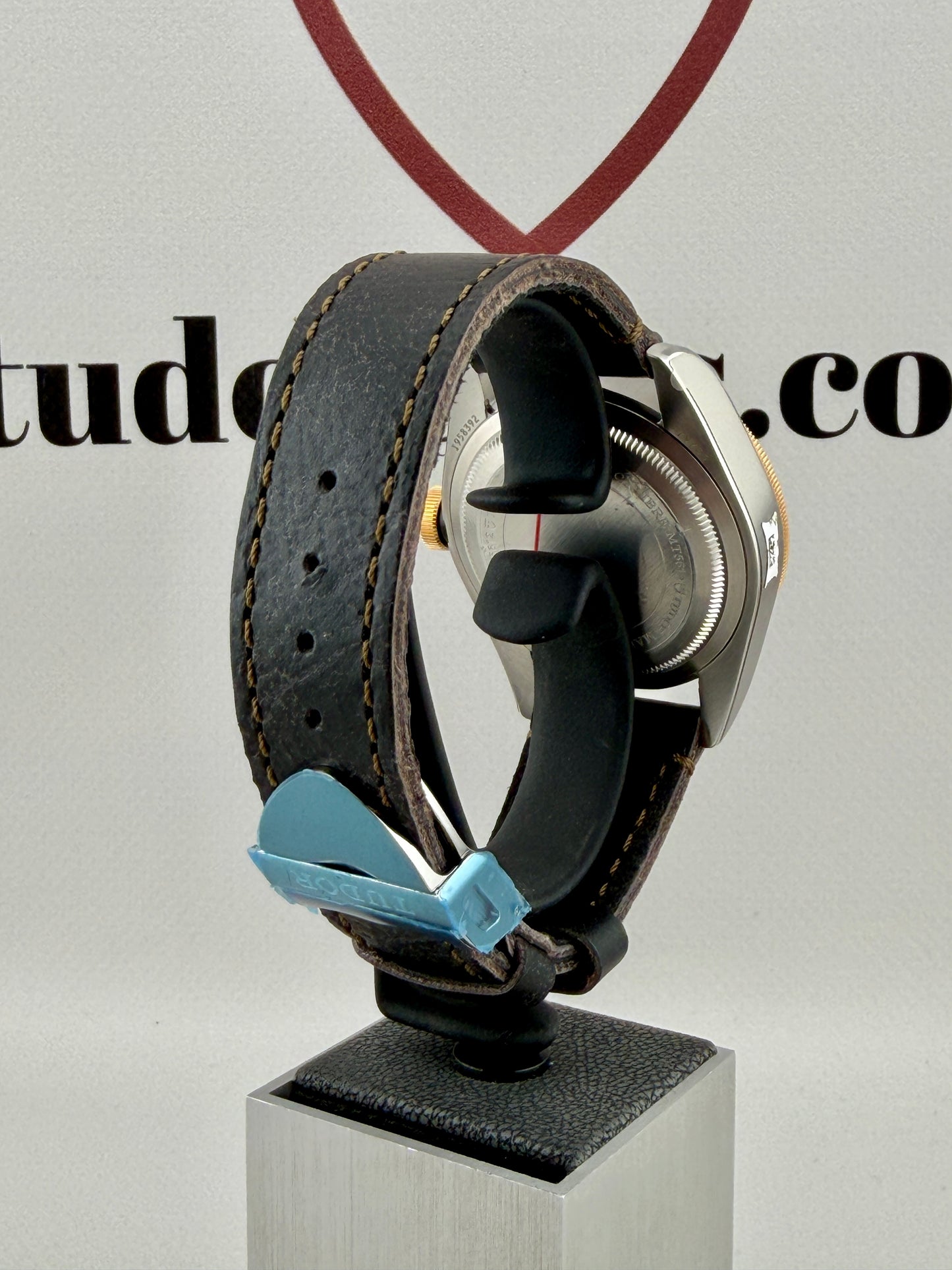 *UNWORN* 2025 TUDOR Black Bay Steel & Gold 41mm 79733N Full Set