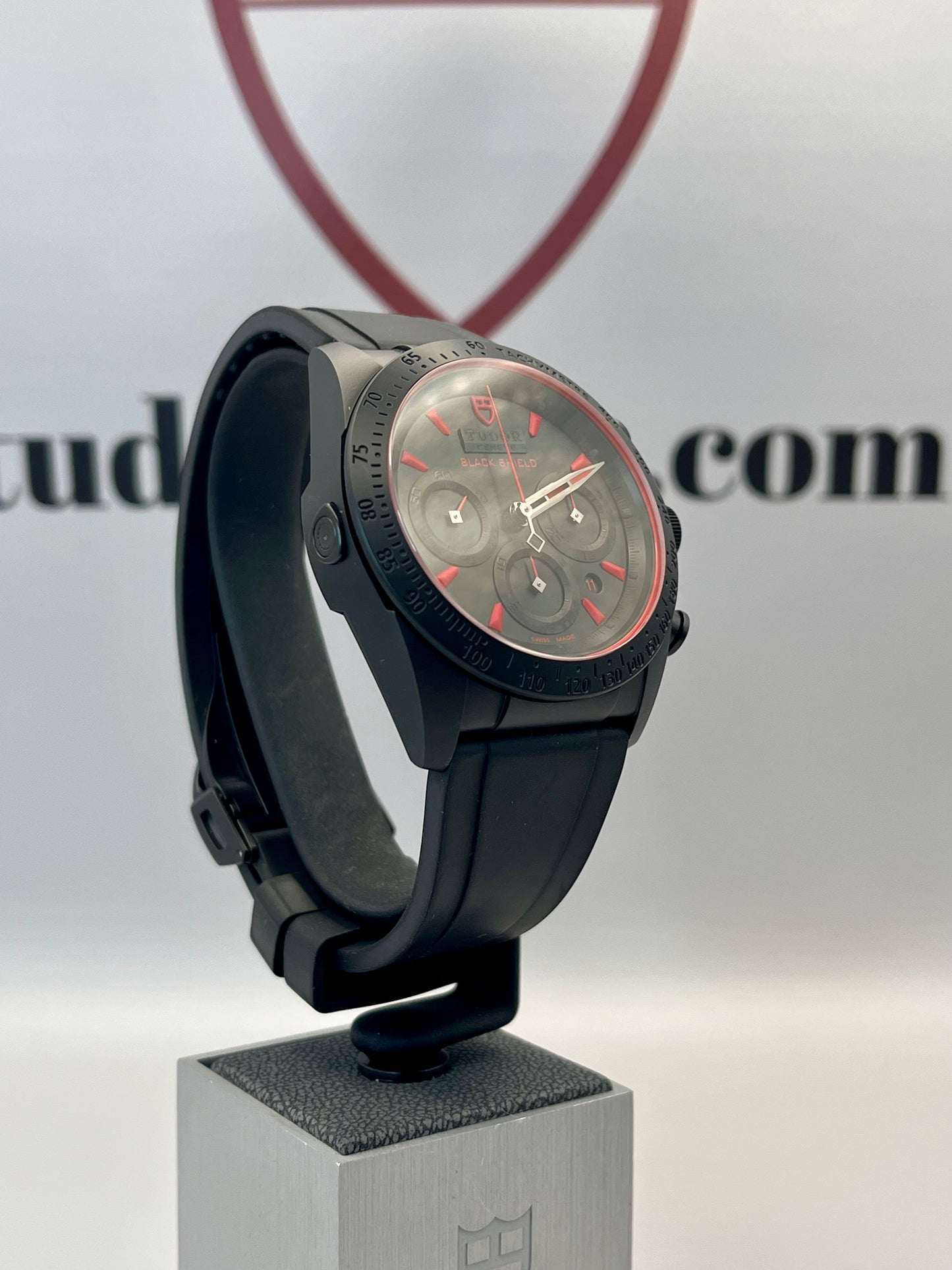 *NOS/UNWORN* TUDOR FastRider Chrono - 42mm - 42000CR - Full Set