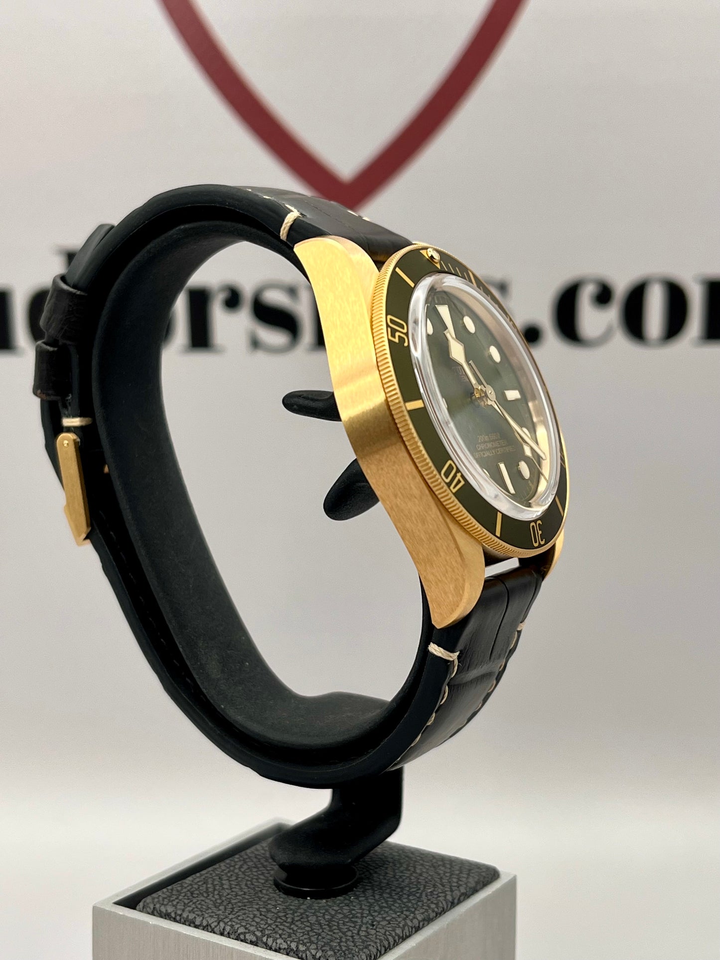 2025 **NEW** TUDOR Black Bay 58 18K - 79018V - 39 mm - Full Set