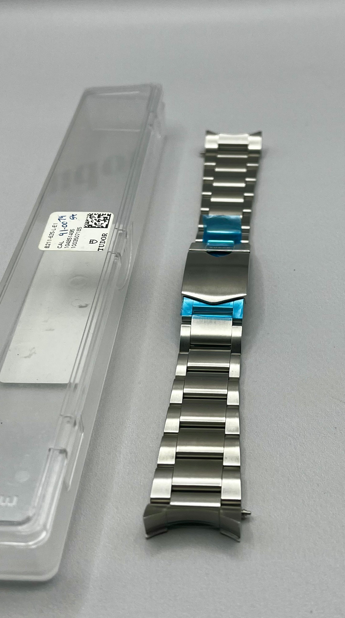 TUDOR OEM Black Bay 22mm 'Non Rivet' Steel Bracelet - 95740