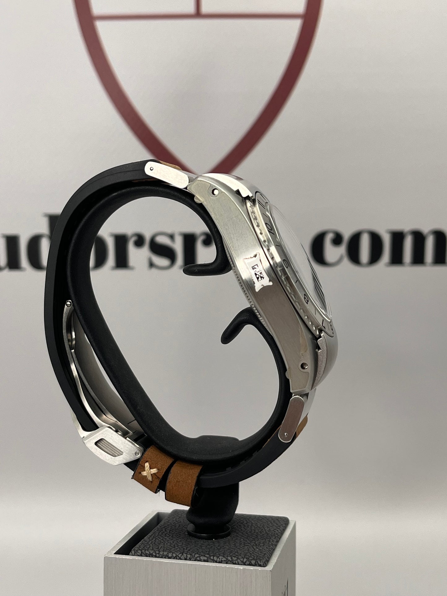 **BRAND NEW** 2025 TUDOR Black Bay P01 - 42mm - 70150