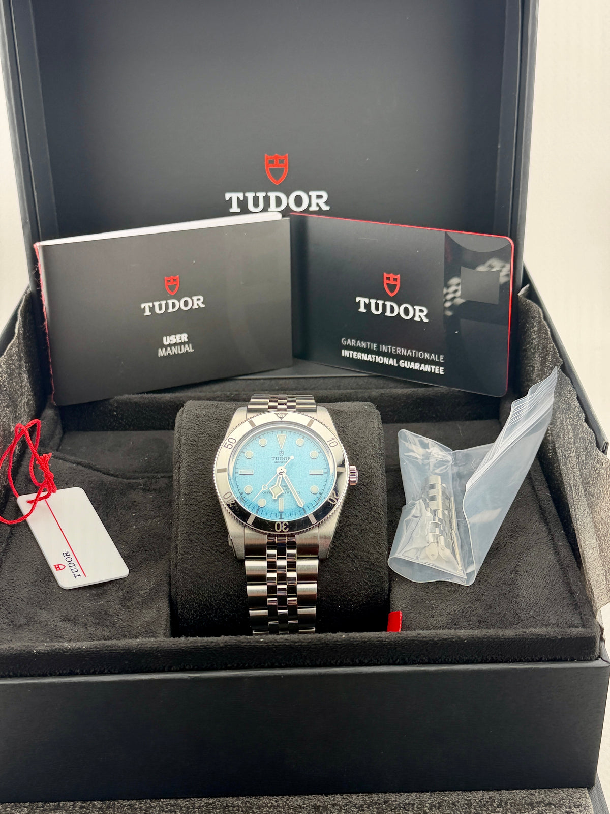 2026 TUDOR Black Bay 54 Lagoon M79000N 37mm Full Set