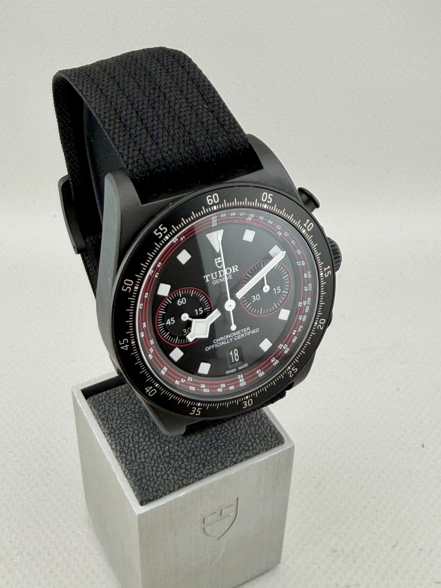 2024 TUDOR Pelagos FXD Chrono 43mm Carbon 25827KN Full Set Warranty