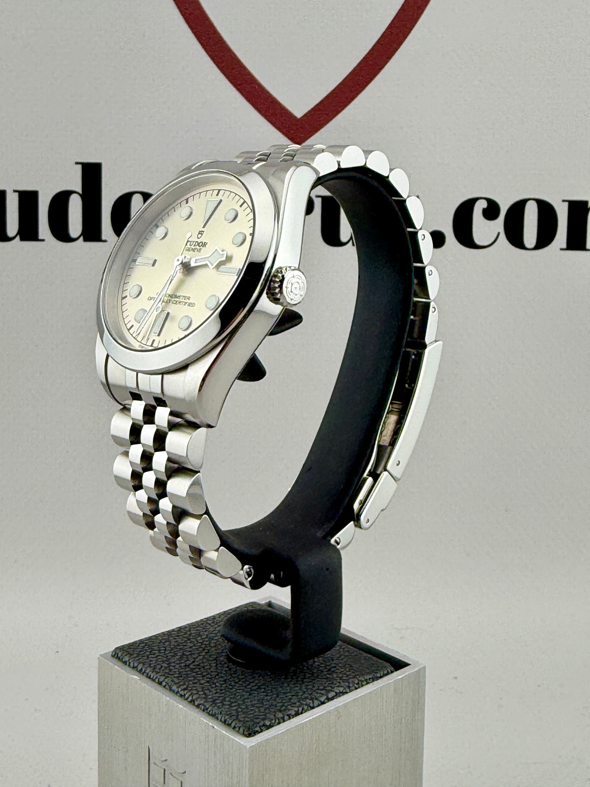 2023 TUDOR Black Bay One 36mm Champagne Dial M79640 Full Set Warranty