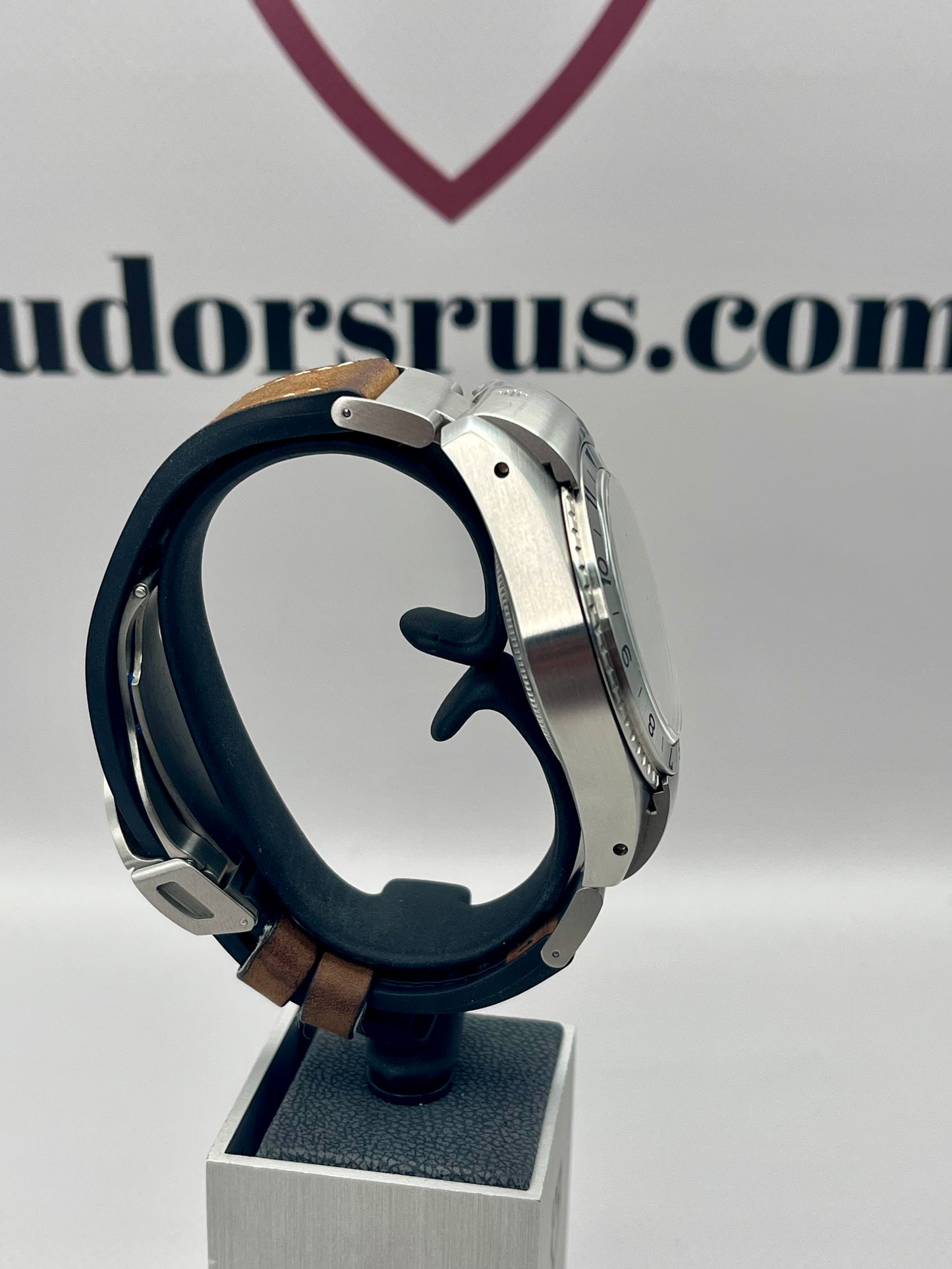 2022 TUDOR Black Bay P01 - 42mm - 70150 - Full Set - MINT