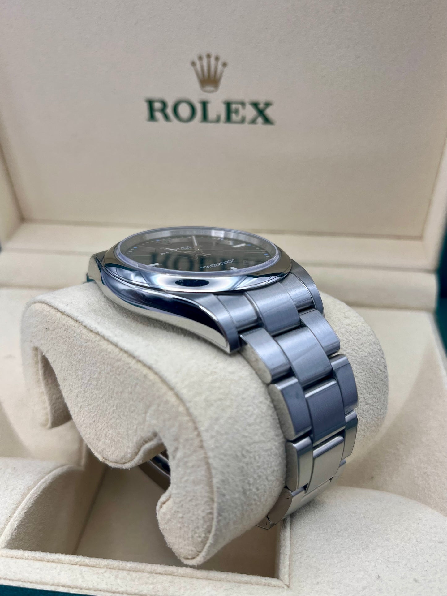 ROLEX Oyster Perpetual Rhodium Dial - 39mm - 114300 - Full Set