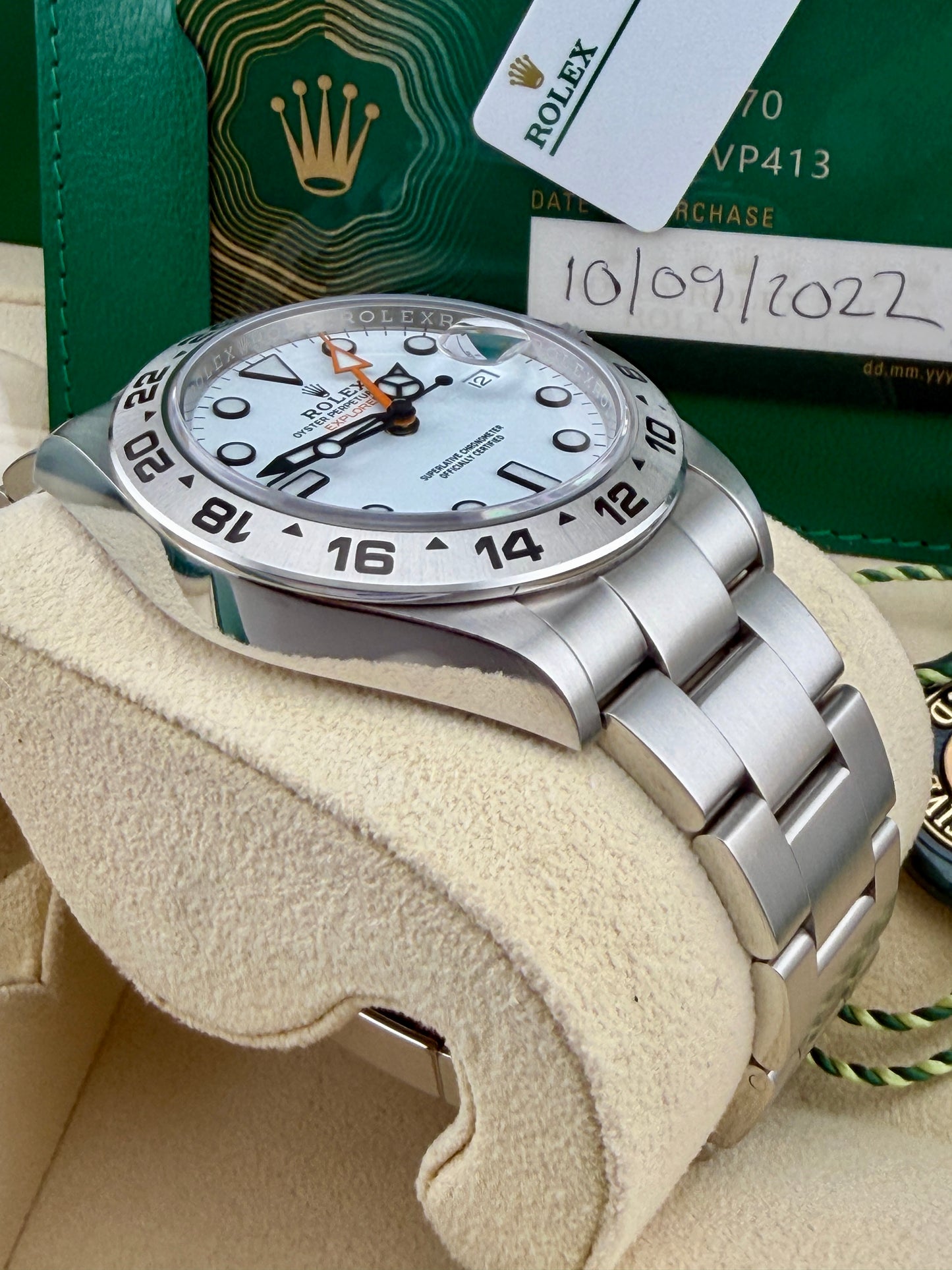 2022 ROLEX Explorer 2 'Polar' 226570 42mm Full Set + Warranty