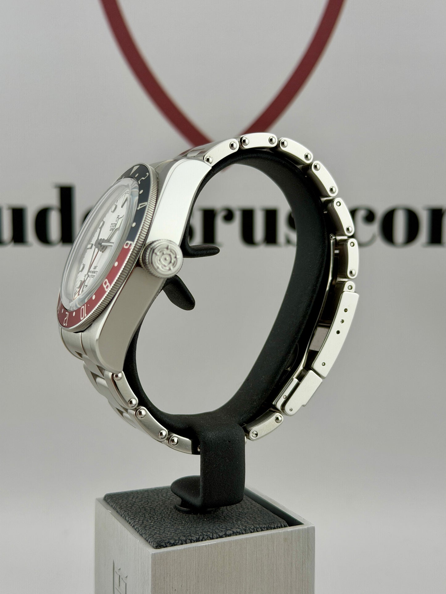 New/Unworn 2026 TUDOR Black Bay GMT Pepsi Polar 41mm 79830RB