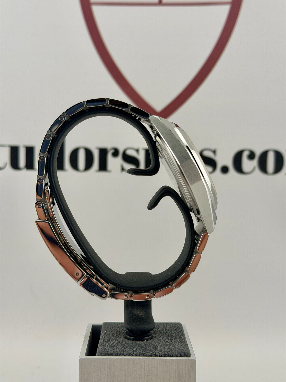 2026 TUDOR Monarch M2639W1A0U 39mm Full Set Warranty