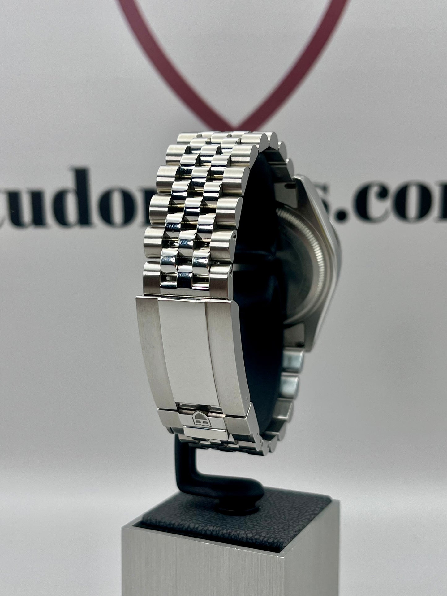 2024 TUDOR Black Bay One - 39mm - M79660 - Immaculate
