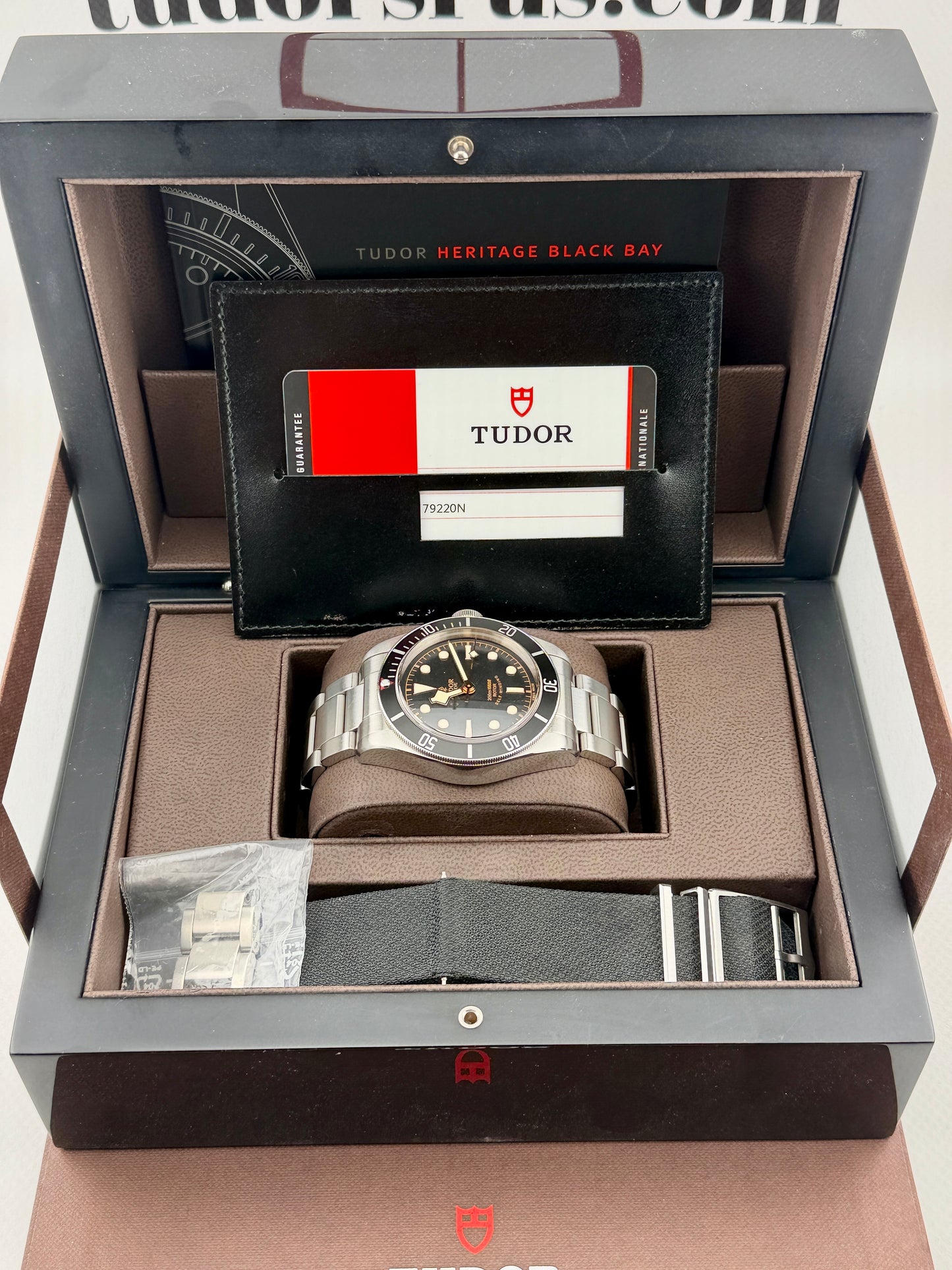 TUDOR Black Bay 41mm M79220N Smiley Black Bezel RARE Full Set