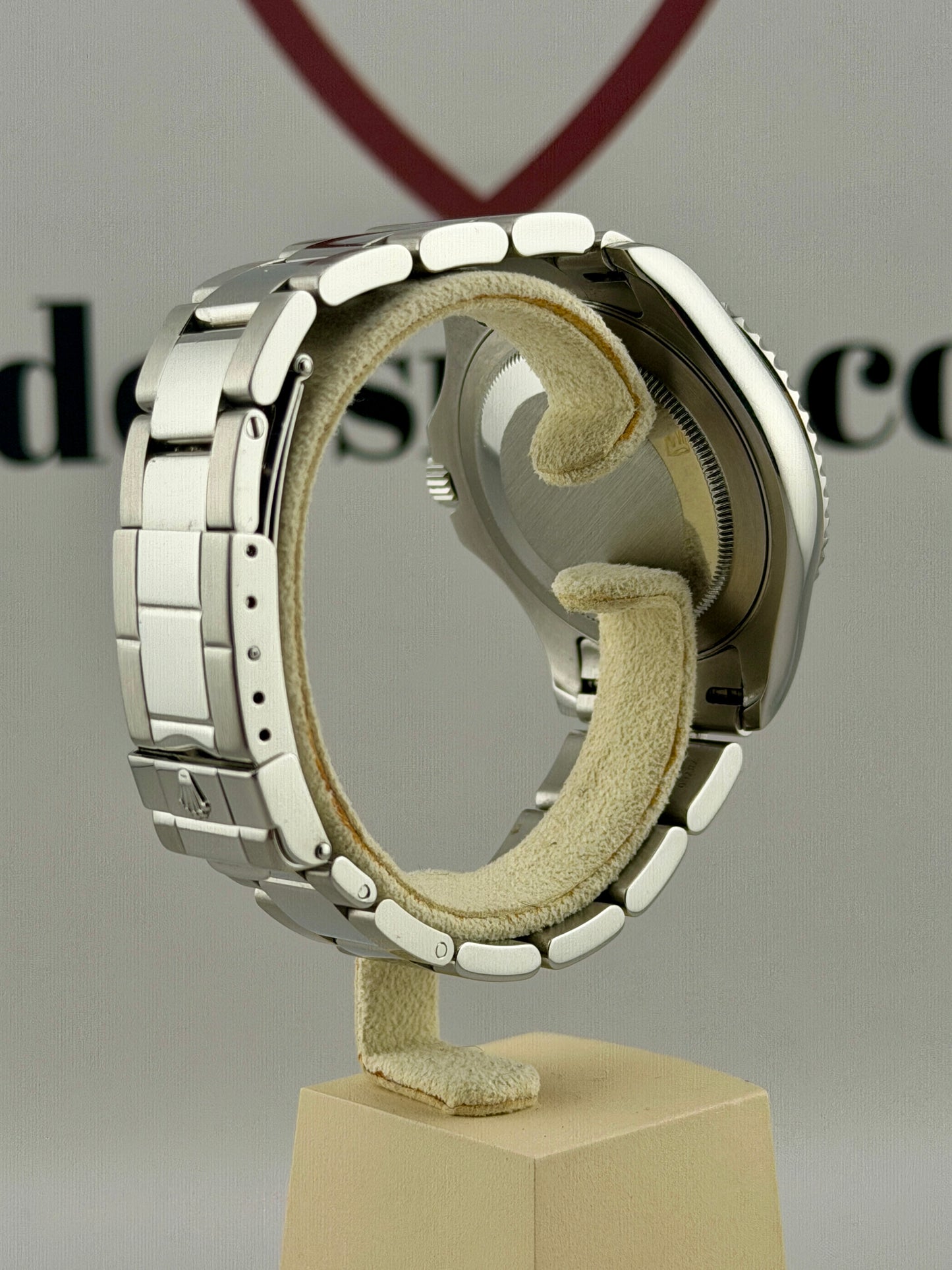 ROLEX Yacht-Master 40mm ref 16622 Platinum Bezel - MINT & Serviced