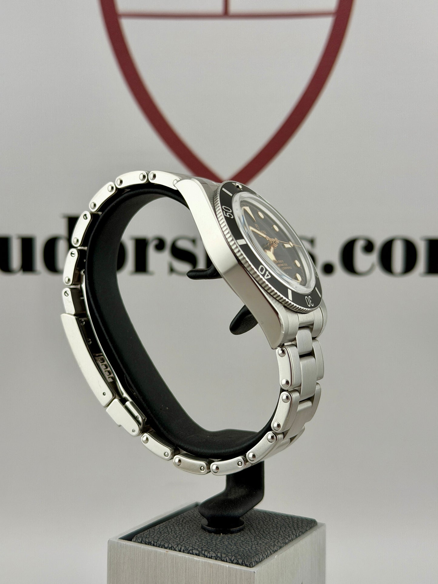 2025 TUDOR Black Bay 54 M79000N 37mm Full Set