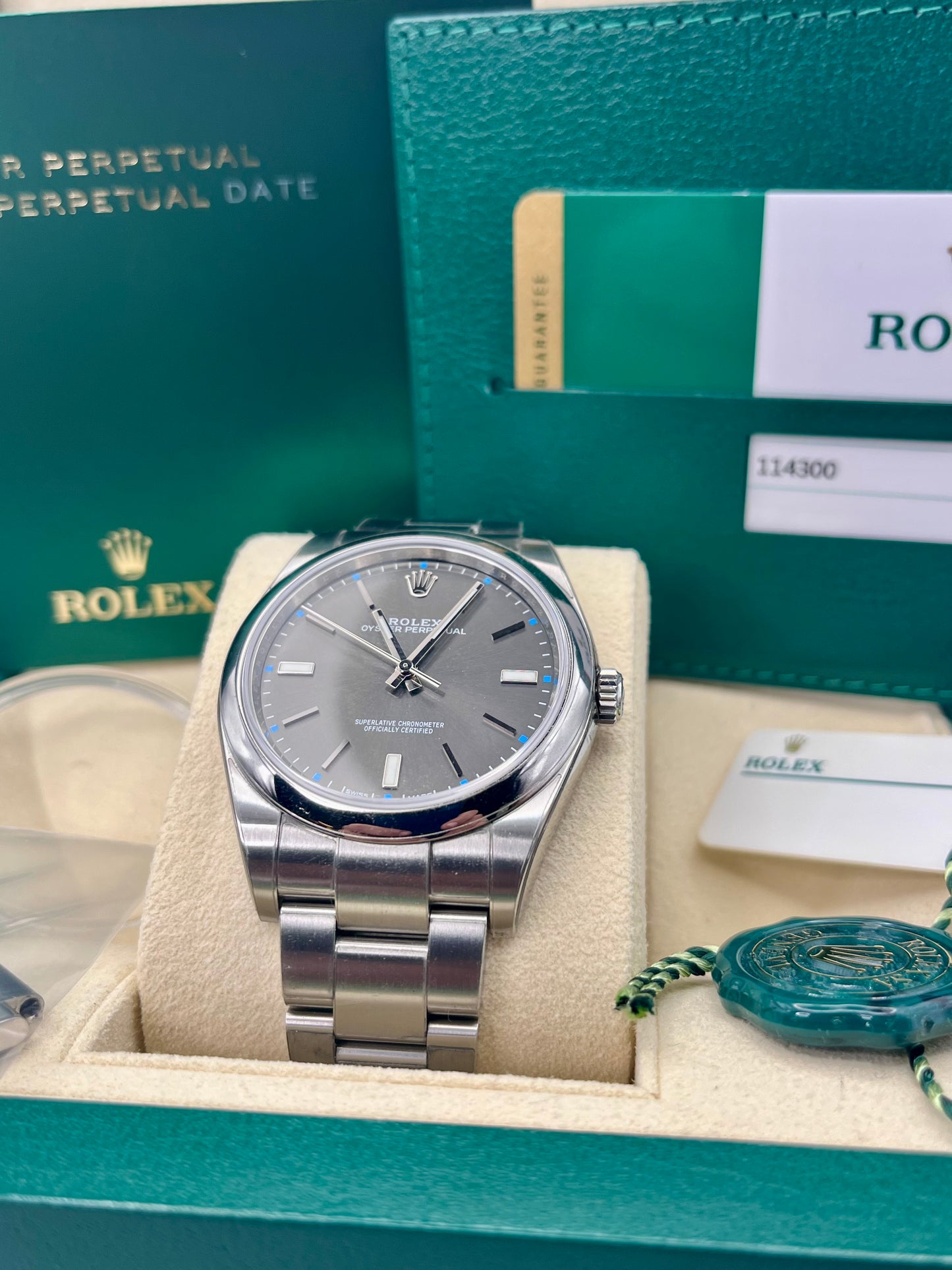 ROLEX Oyster Perpetual Rhodium Dial - 39mm - 114300 - Full Set