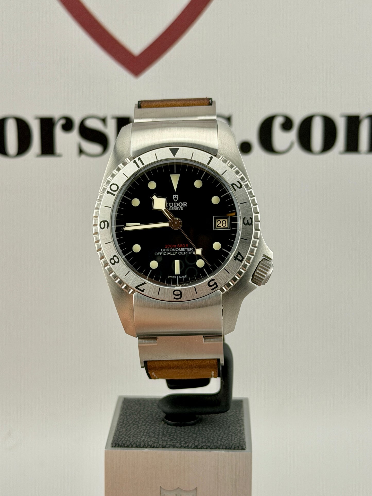 2022 TUDOR P01 42mm 70150 Full Set + Warranty