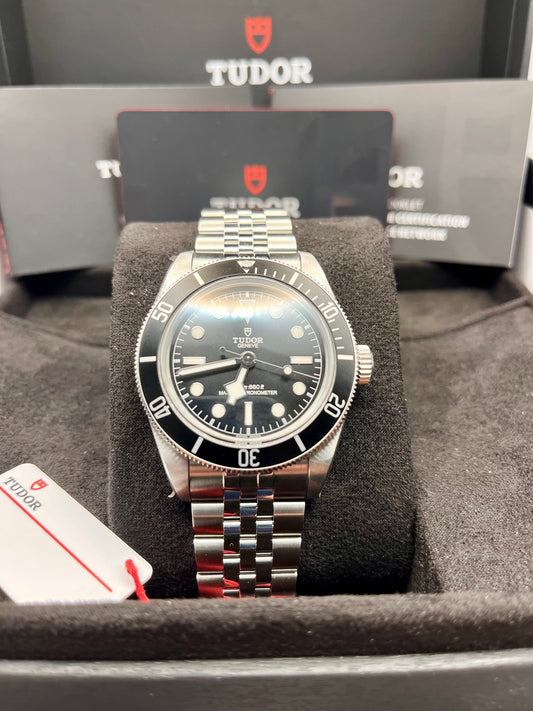 May 2025 *NEW/UNWORN/STICKERED* TUDOR Black Bay Mono - 41mm