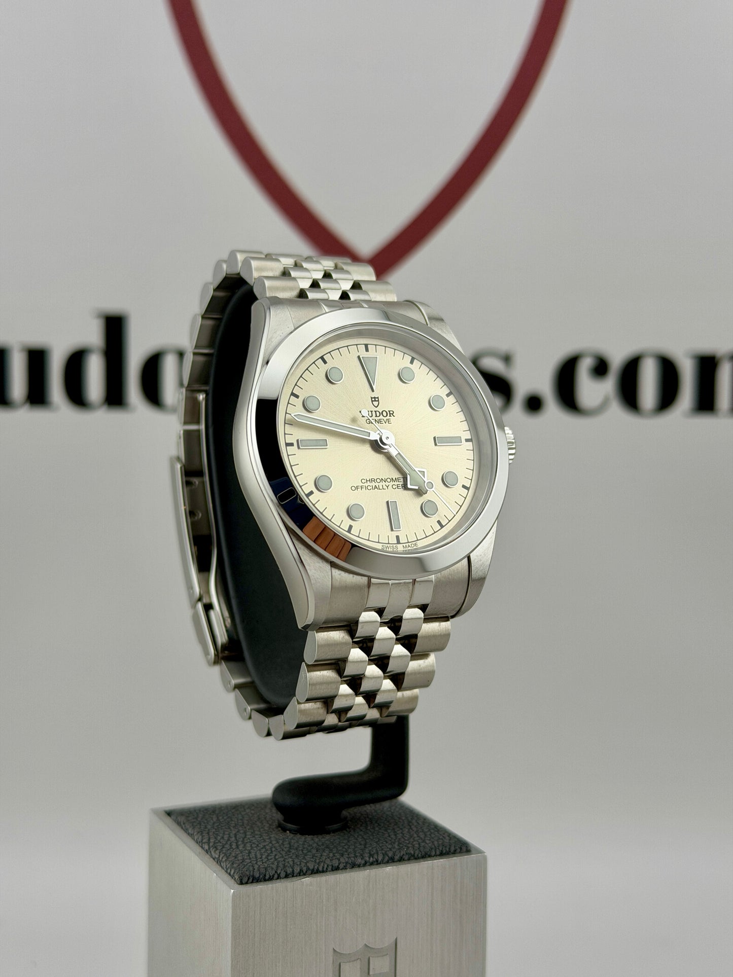 2026 TUDOR Black Bay One Champagne 39mm M79660 Full Set