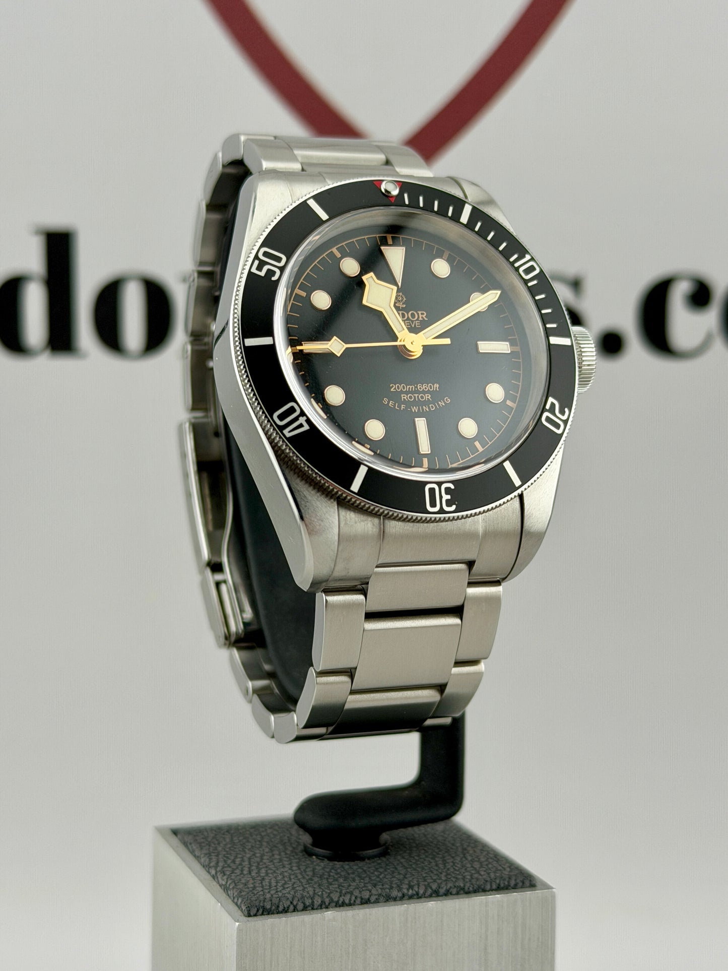 TUDOR Black Bay 41mm M79220N Smiley Black Bezel RARE Full Set