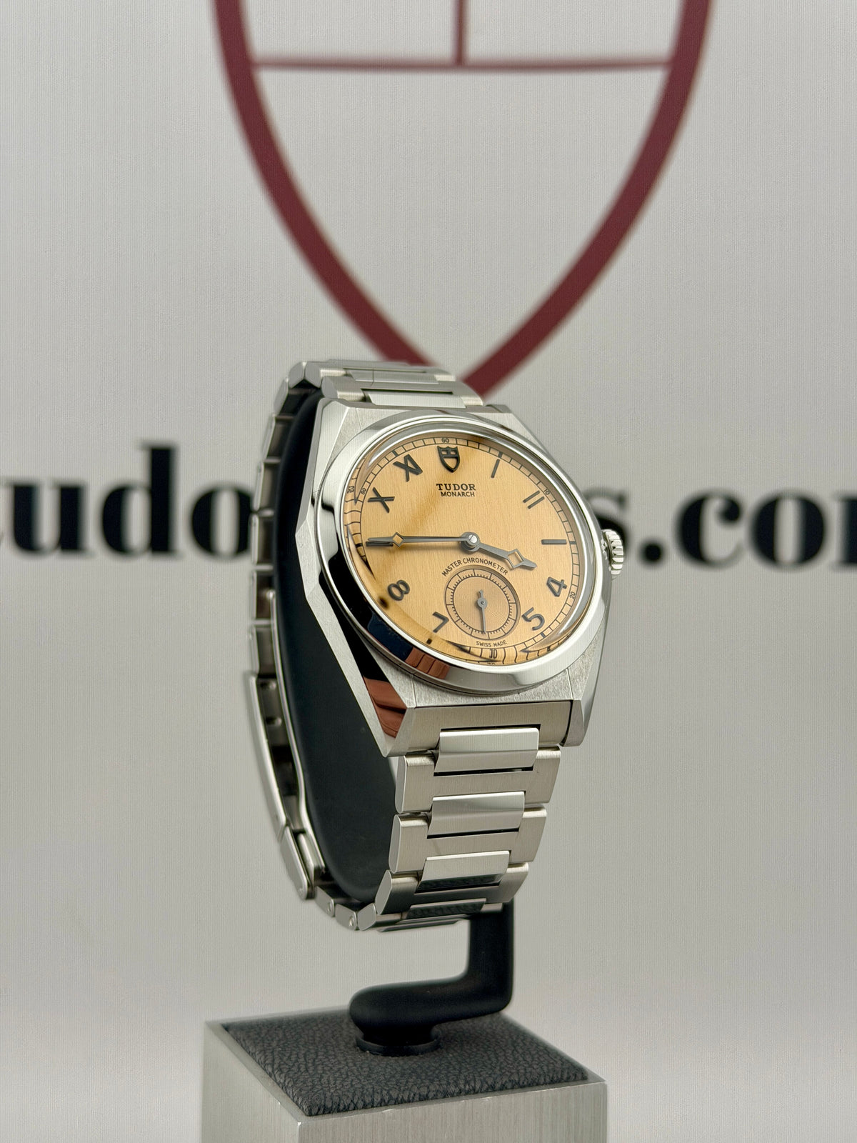 2026 TUDOR Monarch M2639W1A0U 39mm Full Set Warranty