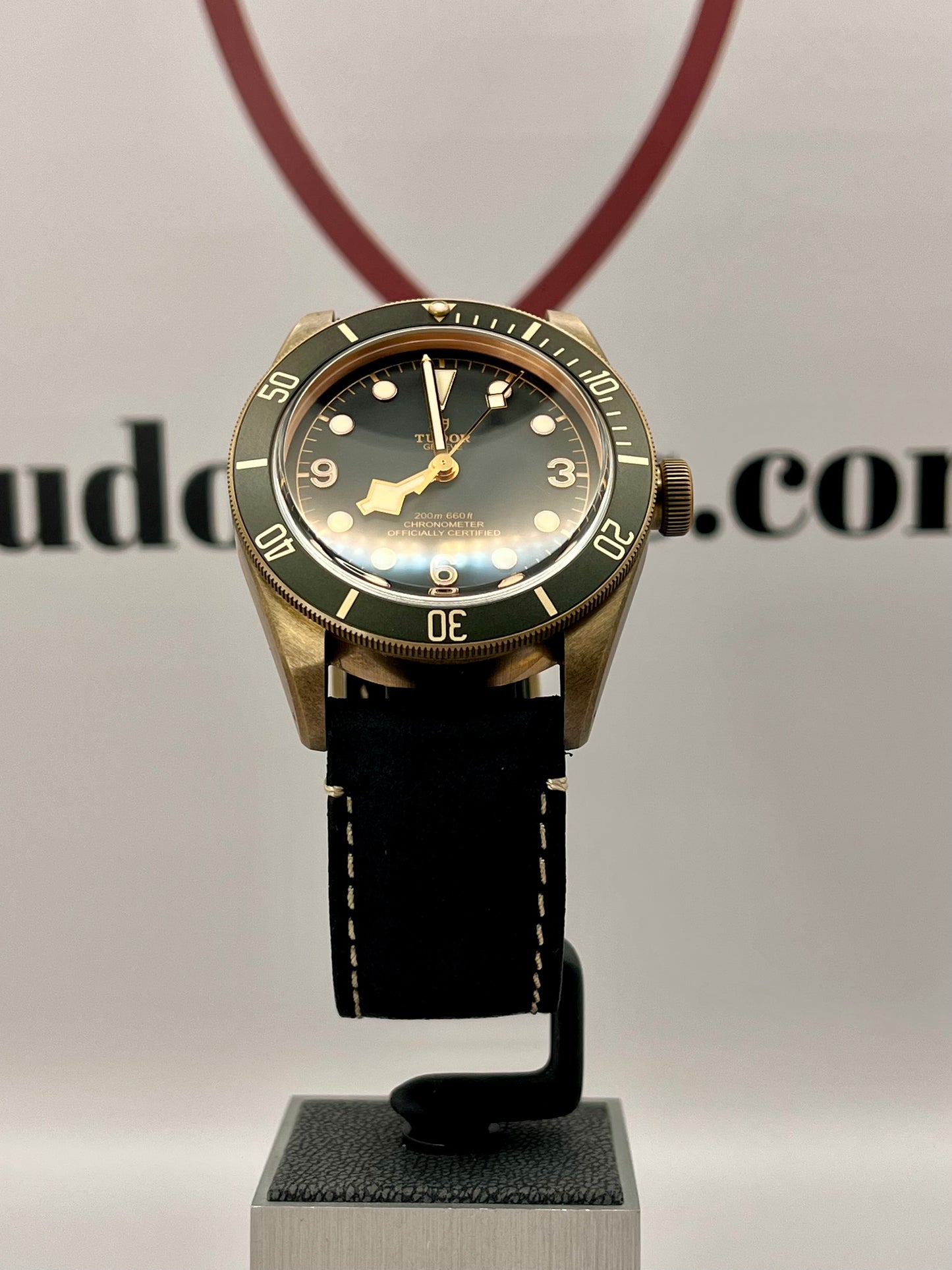 2023 TUDOR Black Bay Bronze - 79250BA - 43mm - Full Set