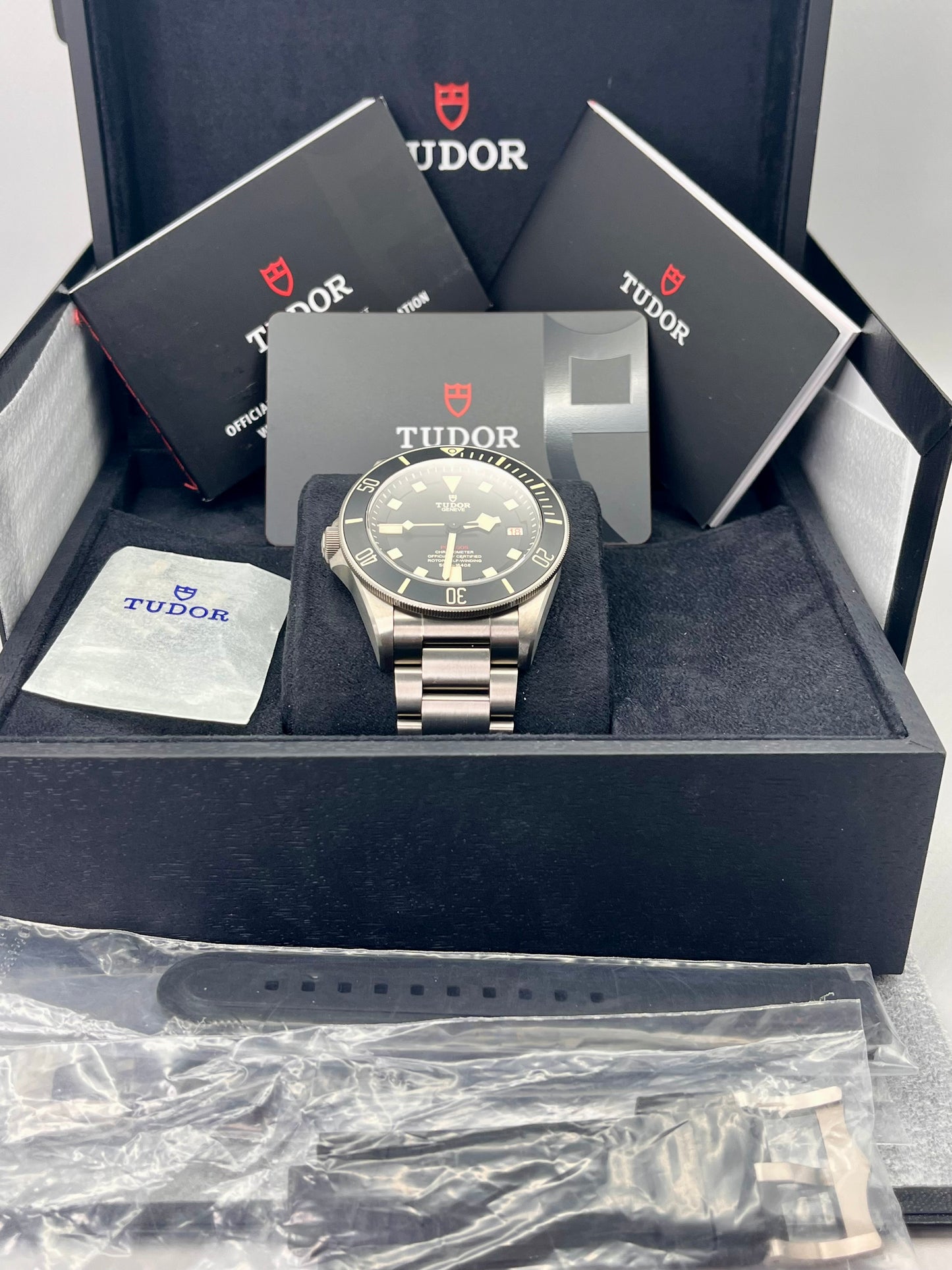 2024 TUDOR Pelagos LHD - 42mm - 25610TNL - Full Set