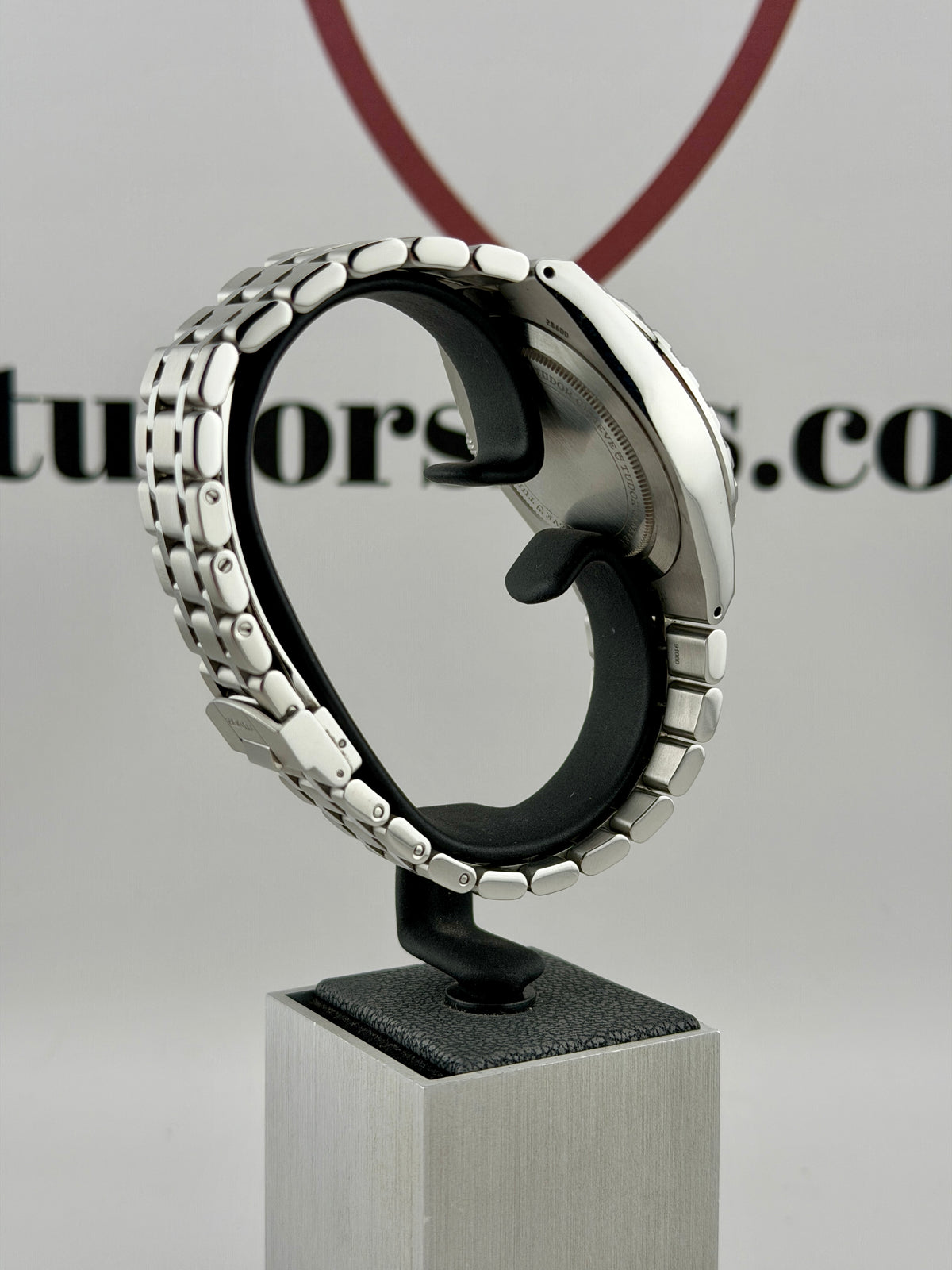 2026 TUDOR Royal Day/Date M28600 41mm Warranty to 2031