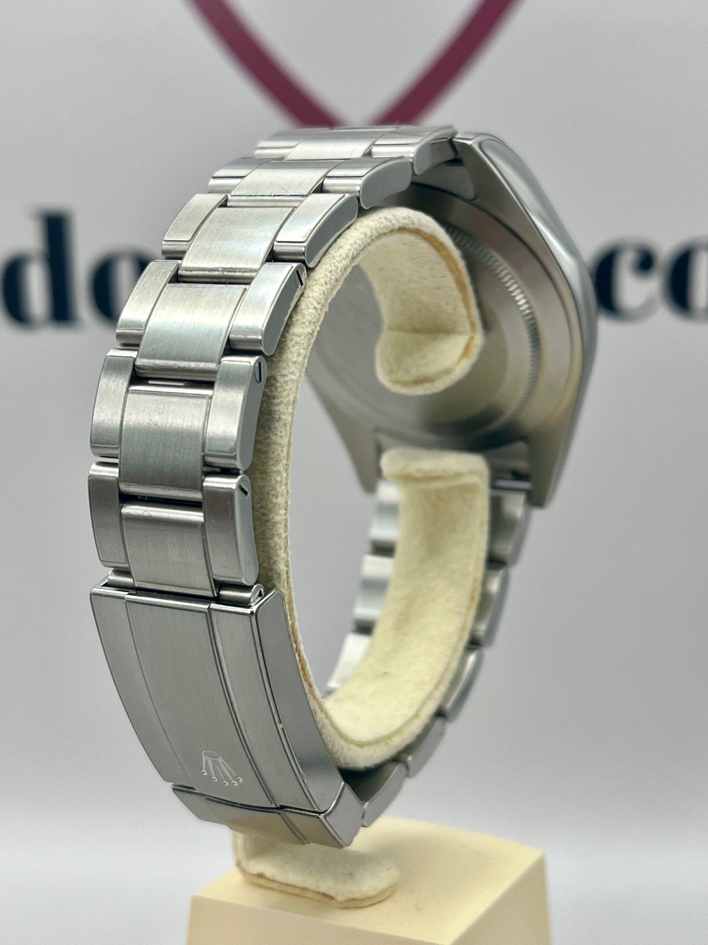 ROLEX Oyster Perpetual Rhodium Dial - 39mm - 114300 - Full Set