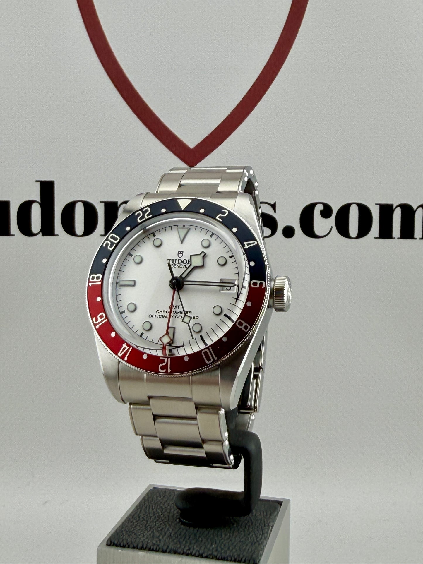 New/Unworn 2026 TUDOR Black Bay GMT Pepsi Polar 41mm 79830RB
