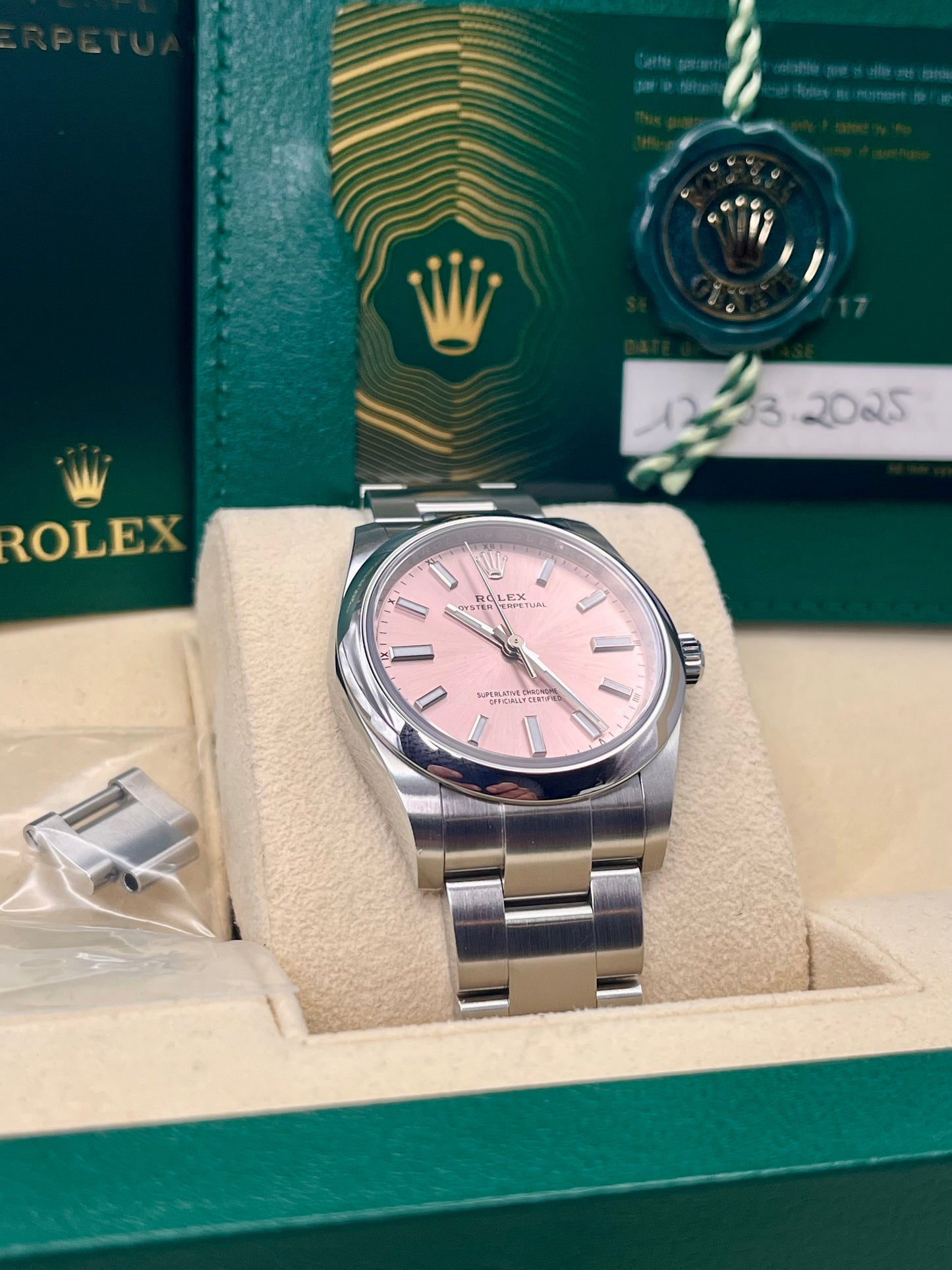 2025 ROLEX Oyster Perpetual Pink Dial - 124200 - 34mm - Full Set