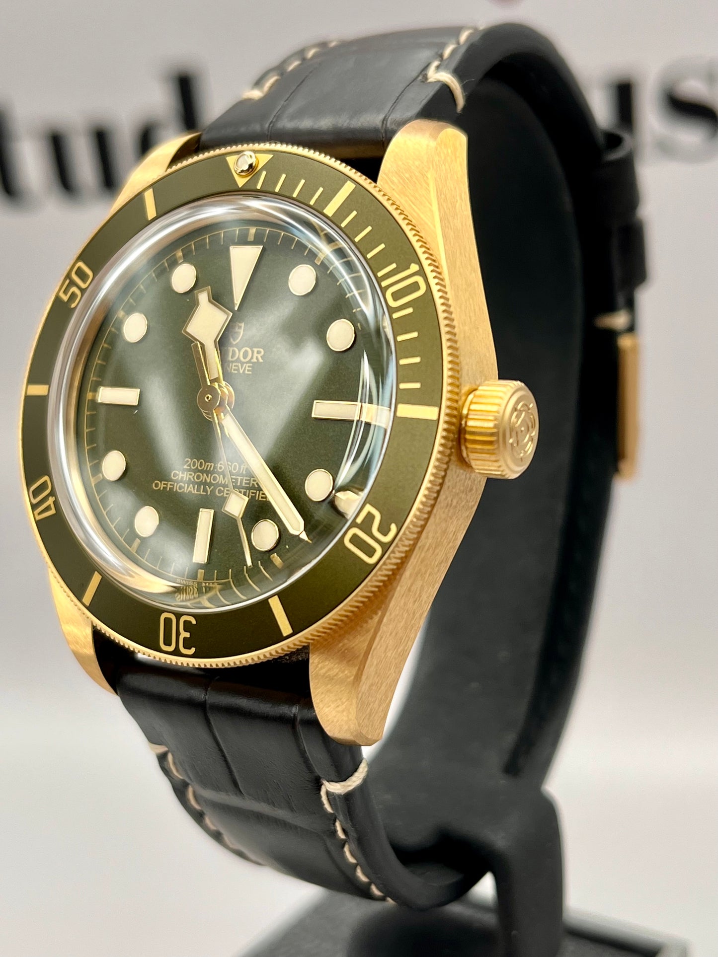 2025 **NEW** TUDOR Black Bay 58 18K - 79018V - 39 mm - Full Set