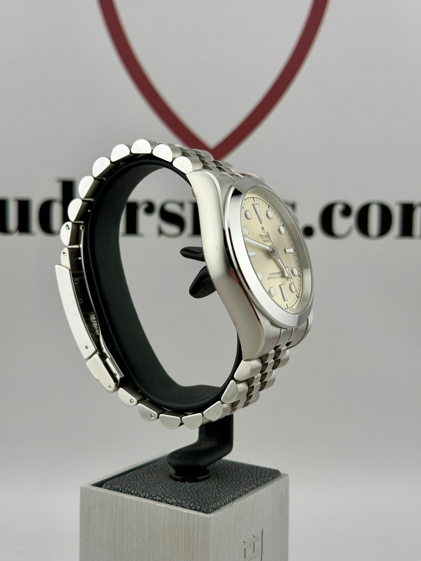 2026 TUDOR Black Bay One Champagne 39mm M79660 Full Set