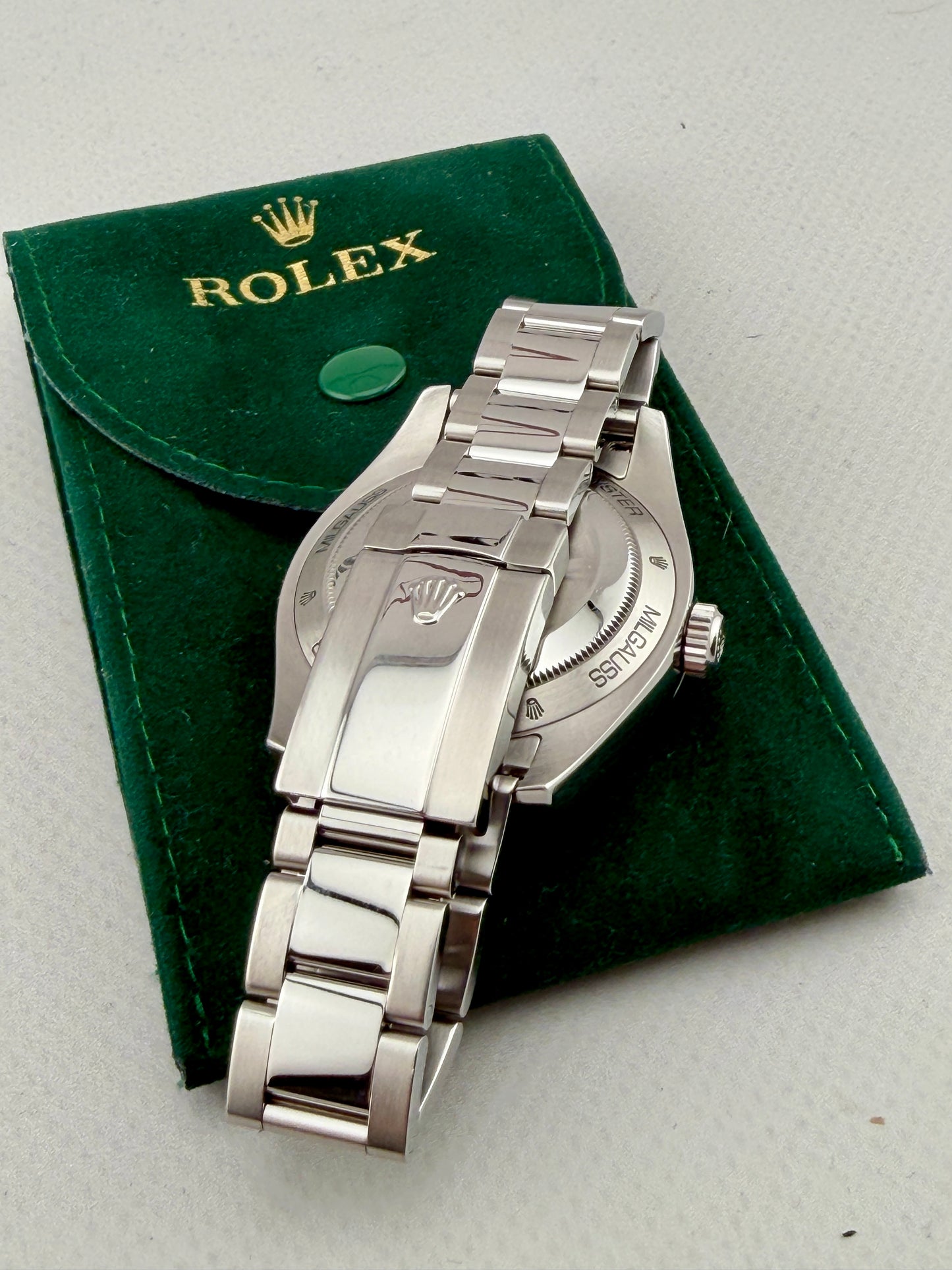 ROLEX Milgauss 116400 Black Dial 40mm Superb Condition