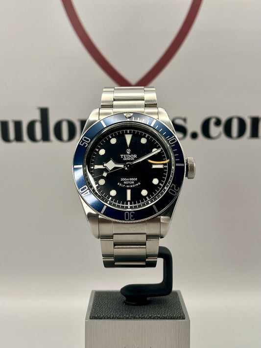 2015 TUDOR Black Bay 79220B 'Smiley ' - 41mm - Full Set - Beautiful Condition