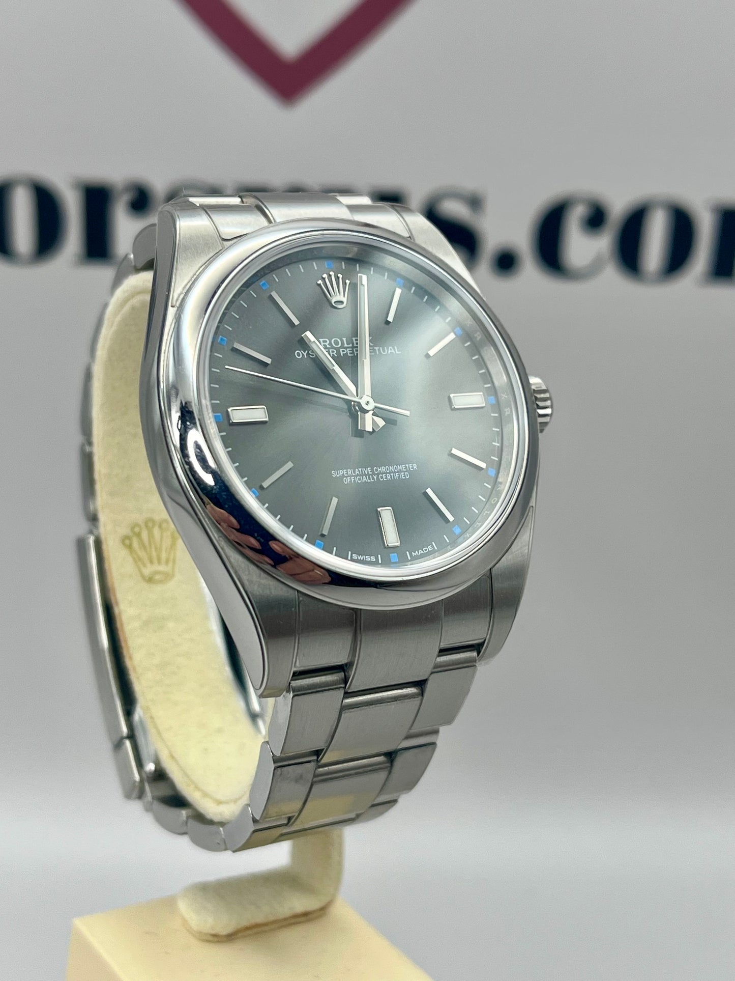 ROLEX Oyster Perpetual Rhodium Dial - 39mm - 114300 - Full Set